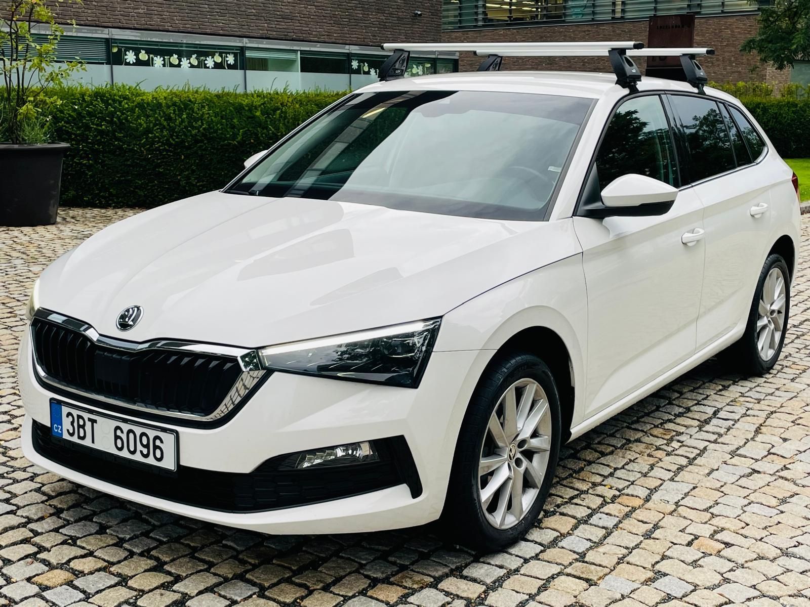 Škoda Scala, 1.6TDI AUTOMAT SERVISKA TAŽNÉ - fotka 3