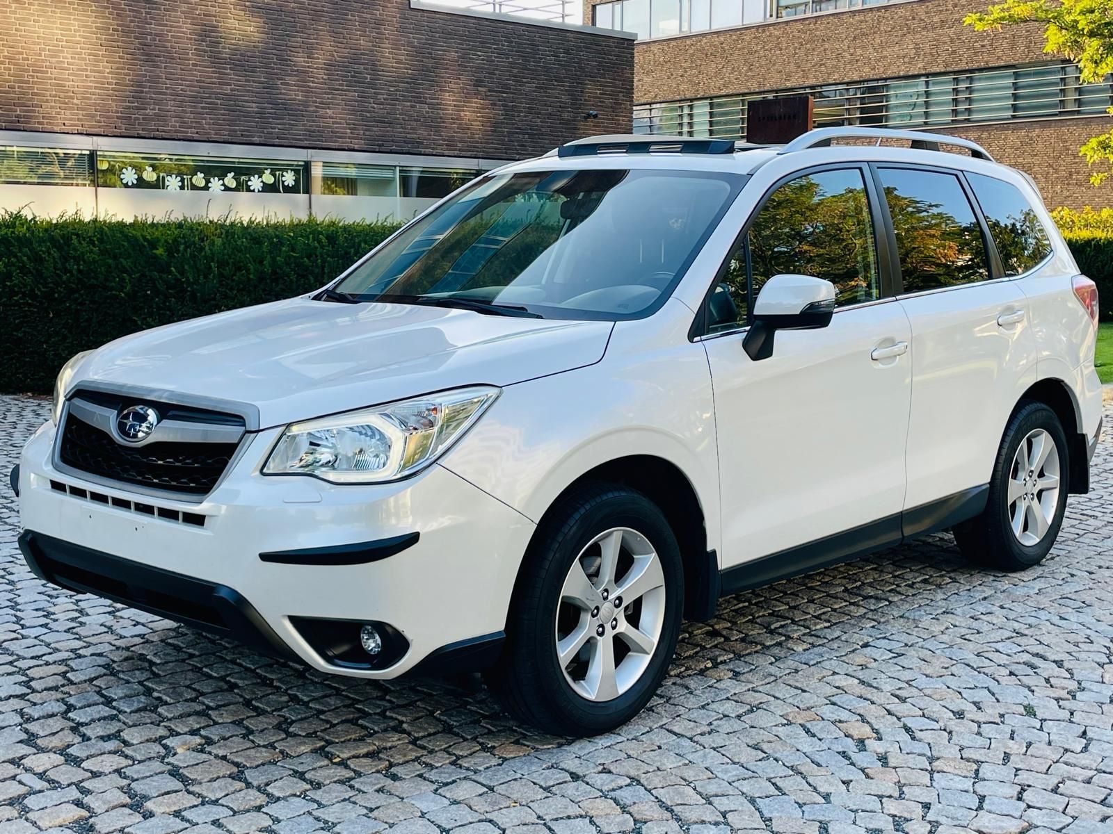 Subaru Forester, 2.0i 4x4 MANUÁL SERVISKA TAŽNÉ - fotka 4