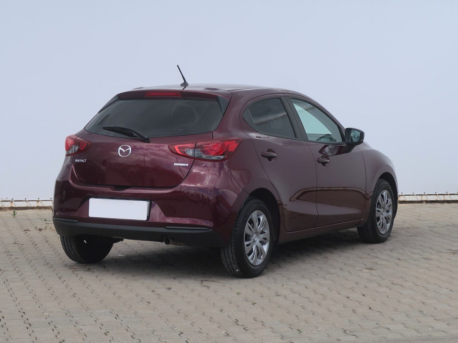 Mazda 2, 1.5 16V - fotka 5