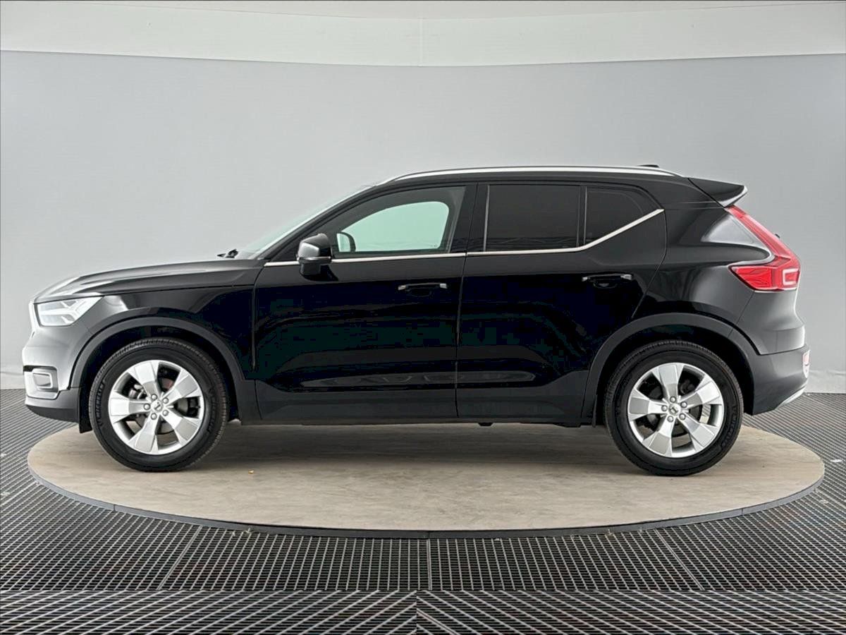 Volvo XC40, T295 kW Momentum PRO AT - fotka 3