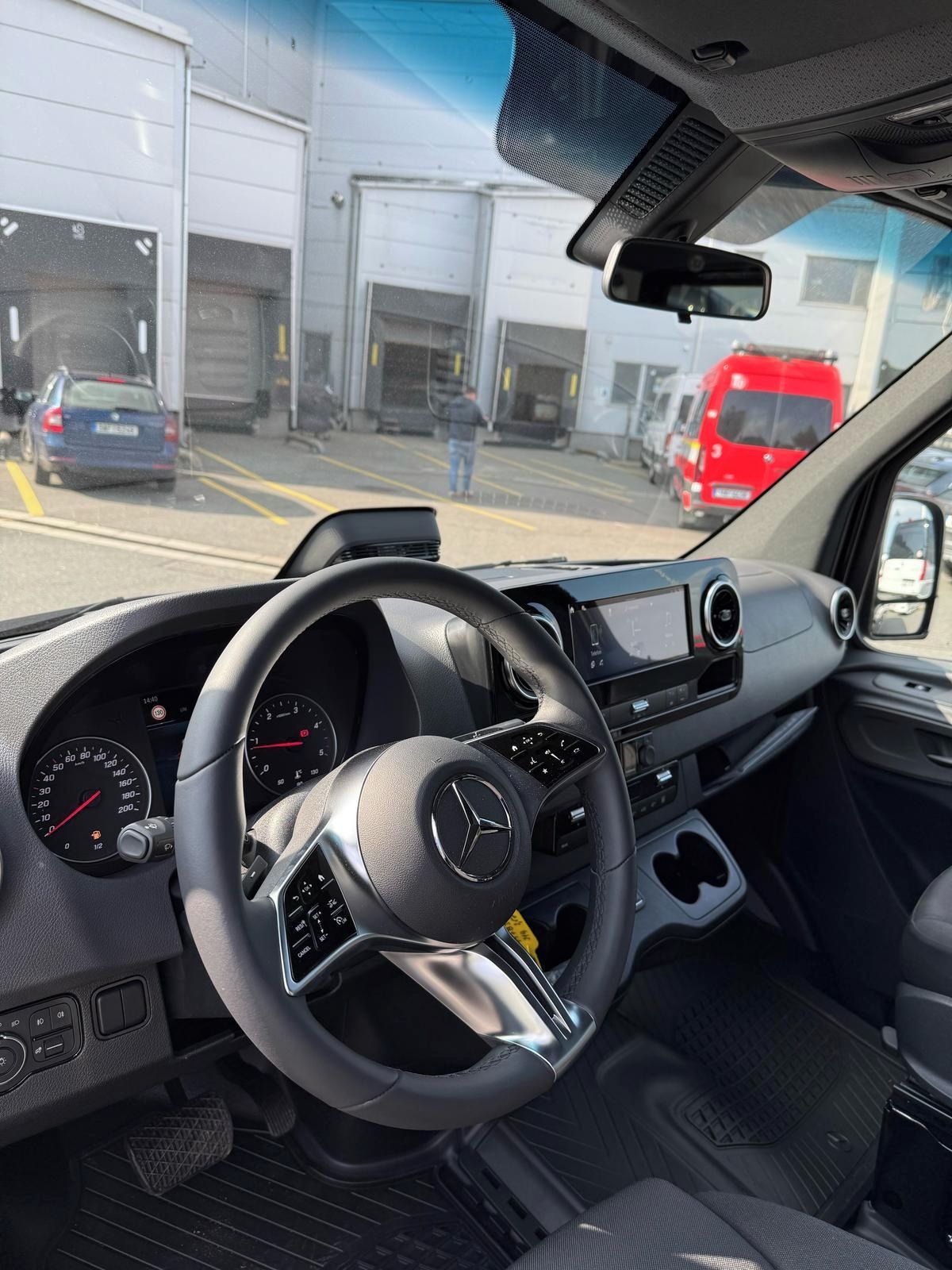 Mercedes-Benz Sprinter, 319 CDI BUS - fotka 3