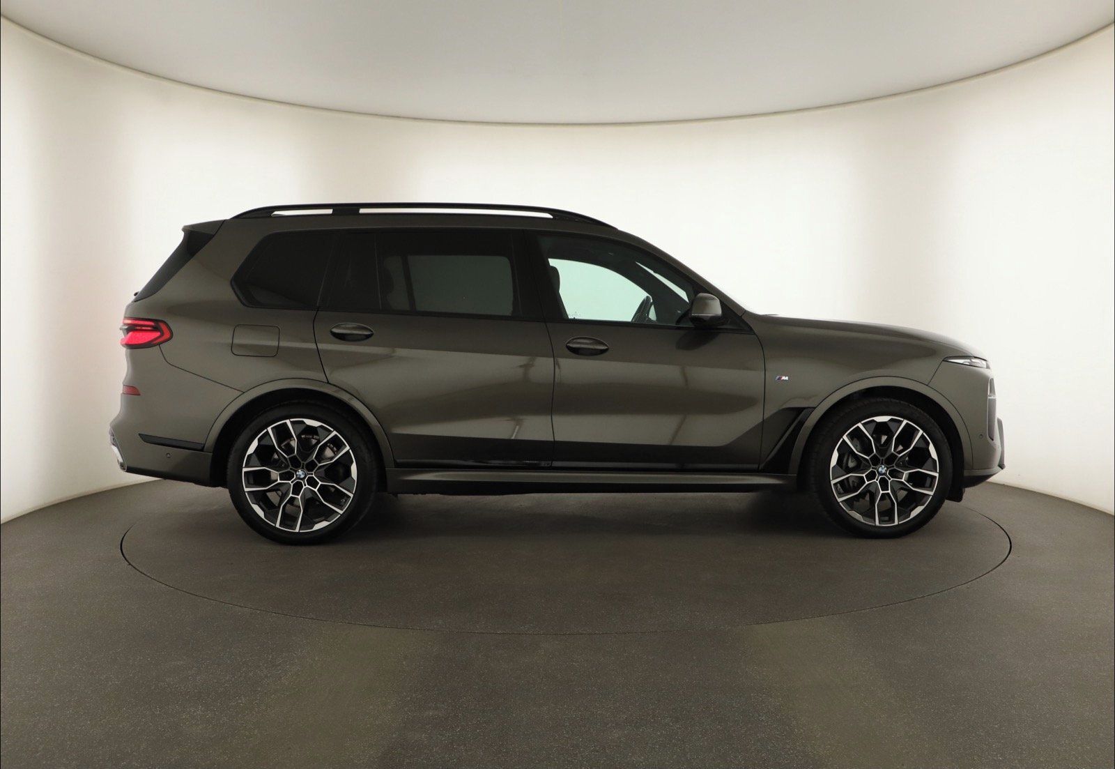 BMW X7, xDrive40d, Navigace - fotka 6