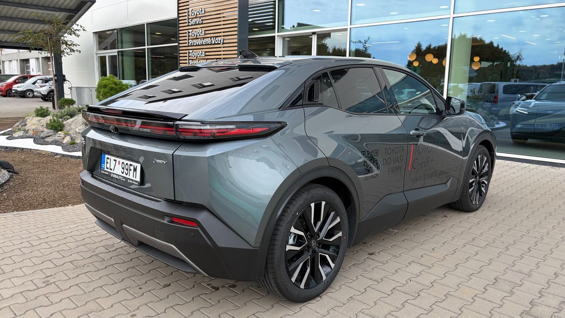 Toyota C-HR, Style 73 kWh FWD - fotka 5