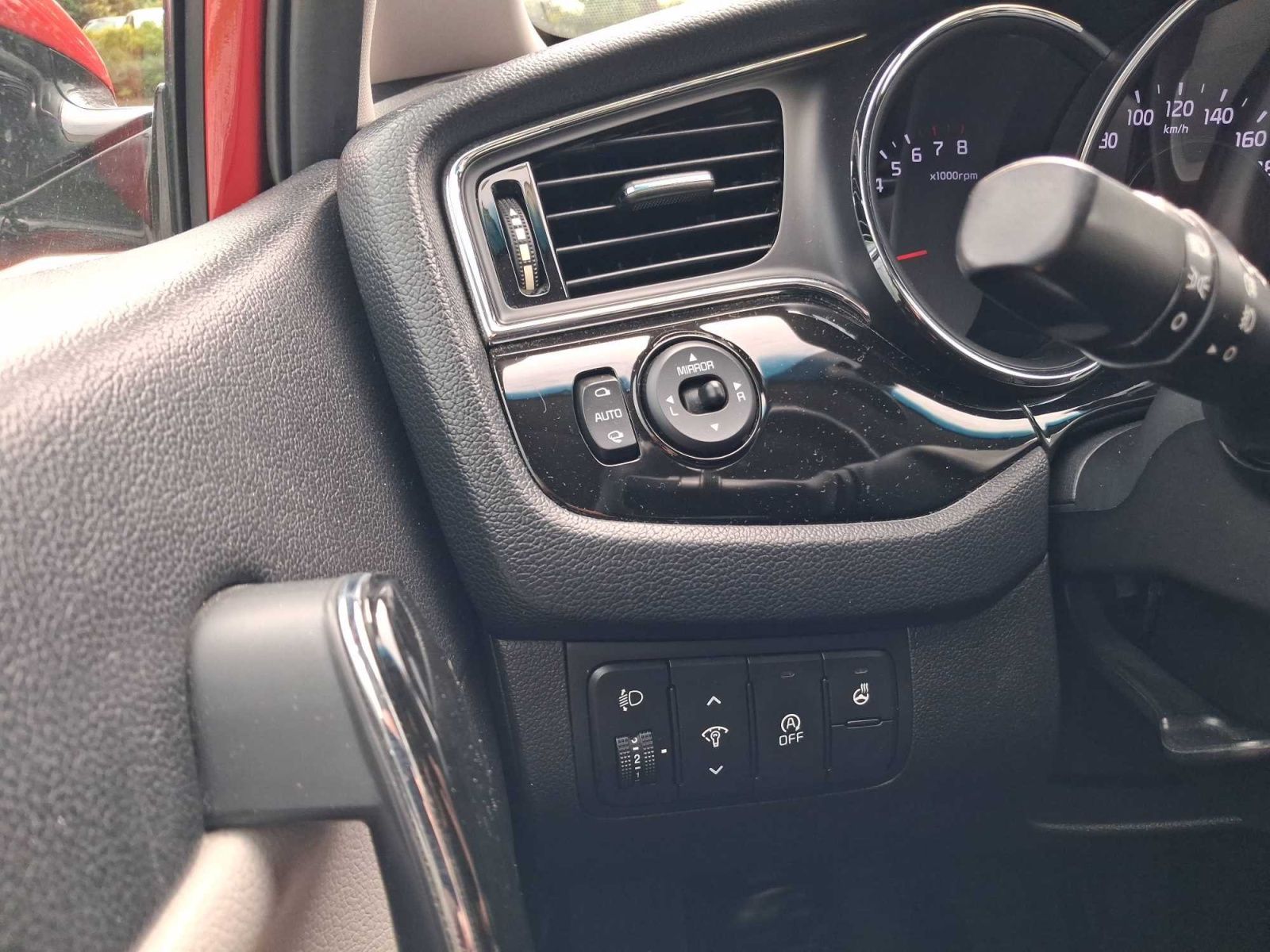 Kia Cee´d, 1.6 GDI, ČR,1.maj, Serv.kniha - fotka 3