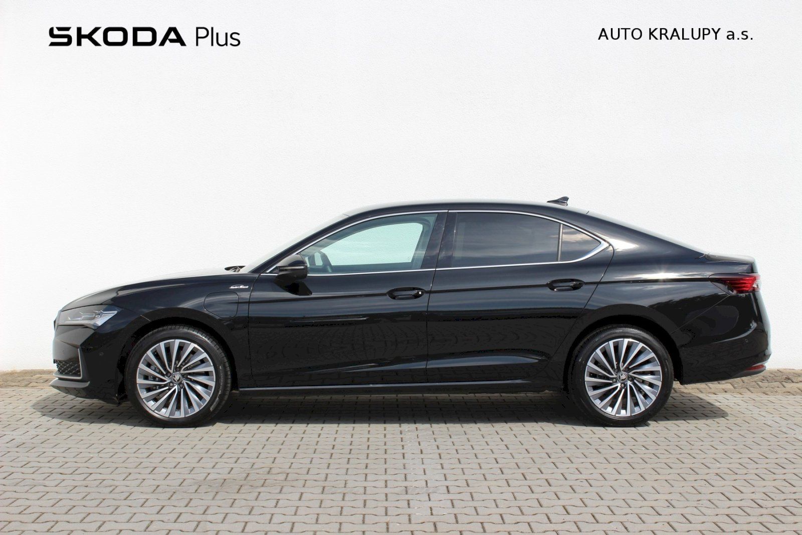 Škoda Superb, iV 1.5TSI/150kW L&K - fotka 3