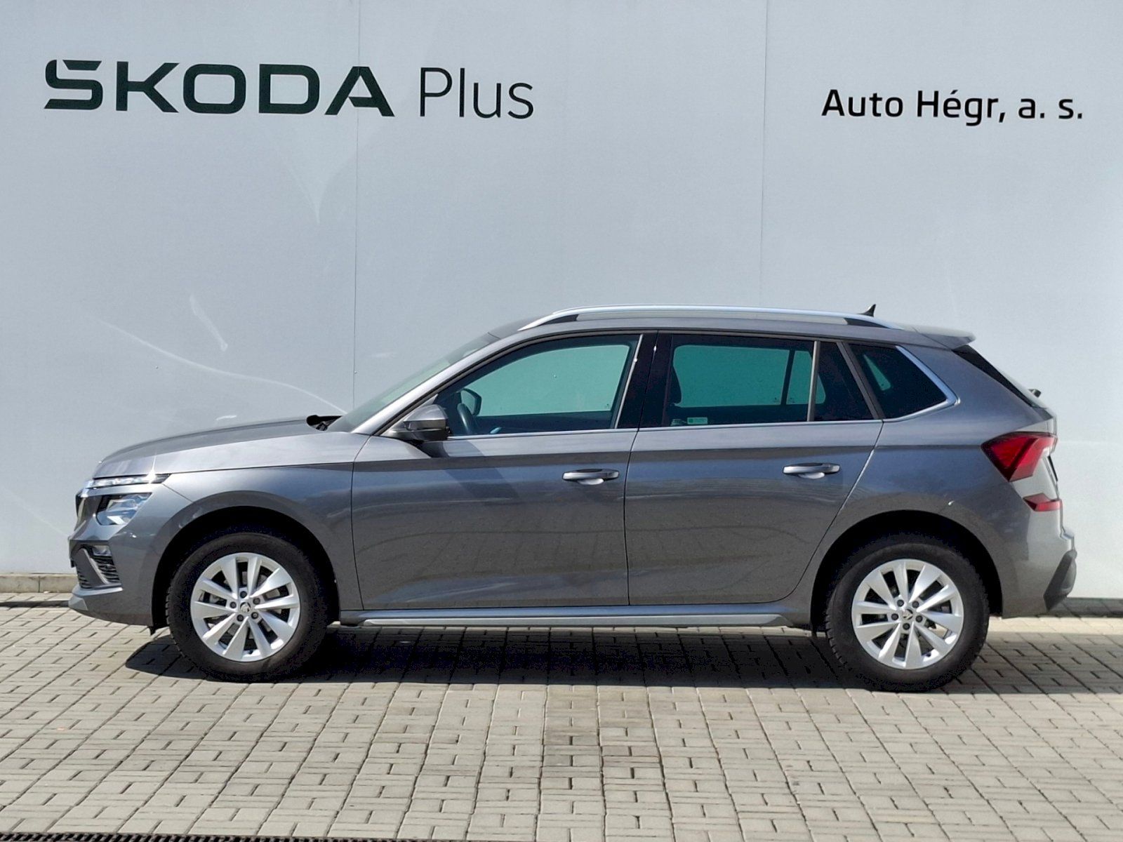 Škoda Kamiq, 1.0 TSI 85kW Top Selection DSG - fotka 3