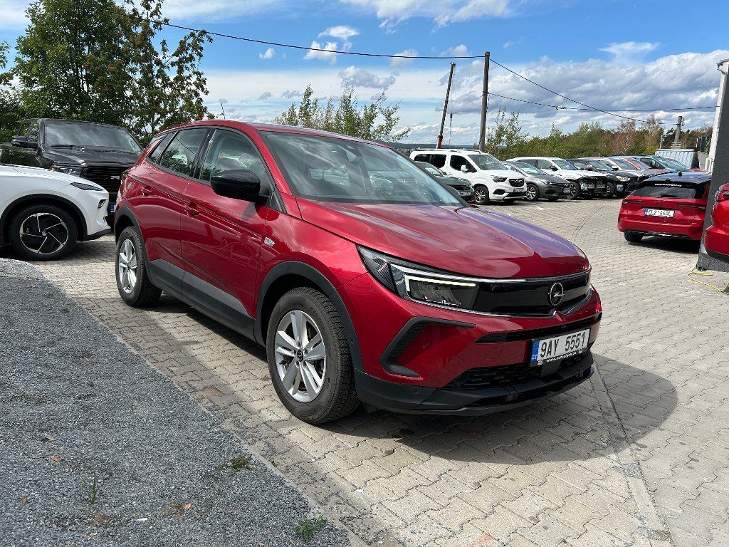 Opel Grandland, 1,2 Turbo 96 kW MT6 - fotka 5