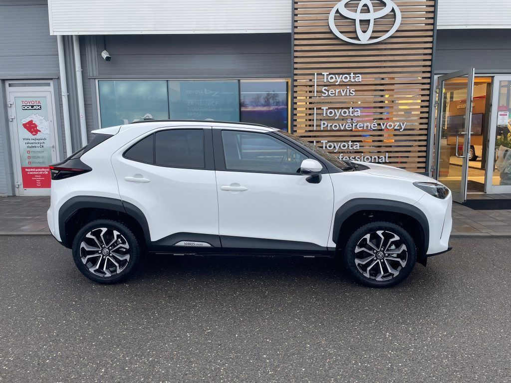 Toyota Yaris Cross, MY25 1.5 TNGA HEV - fotka 4