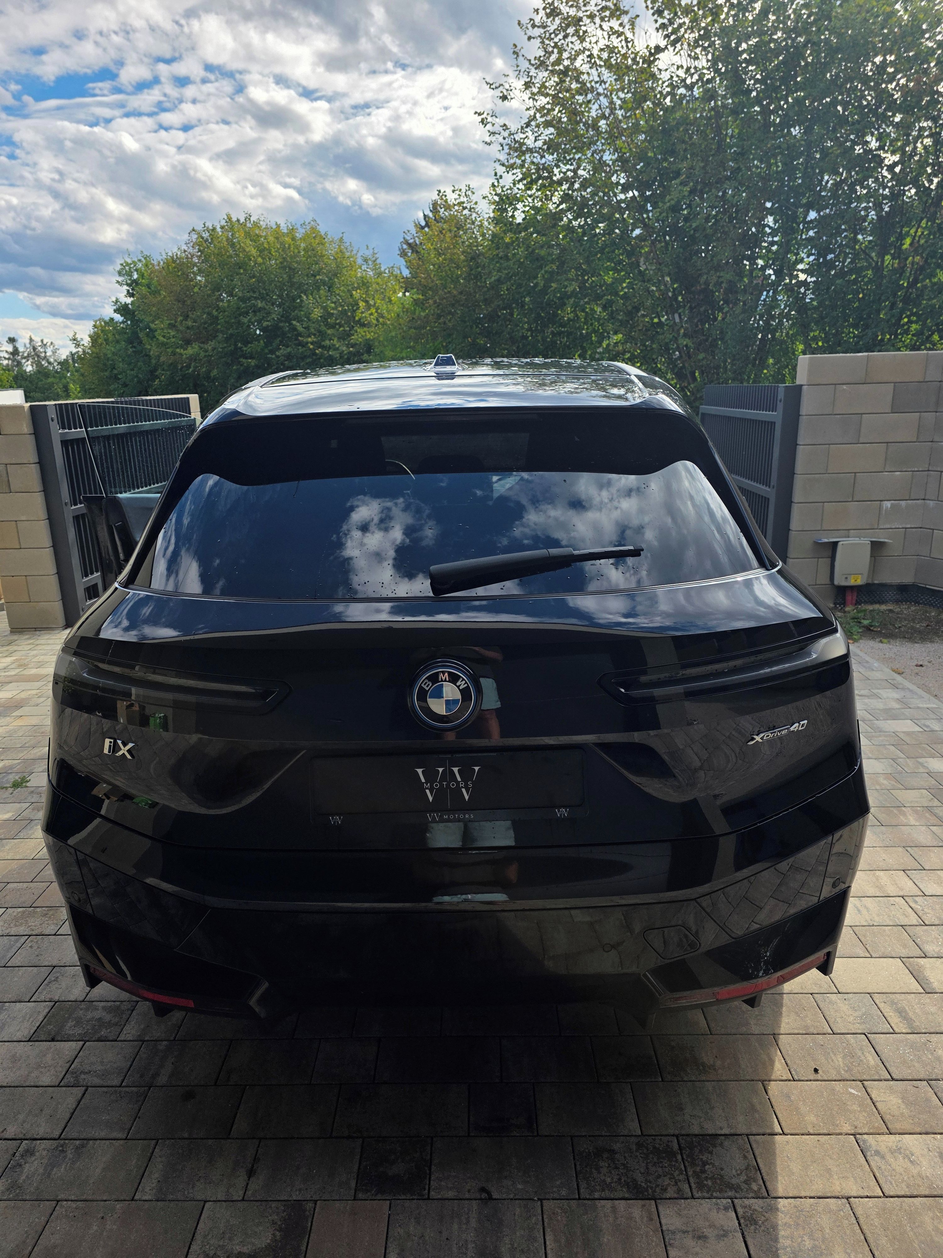 BMW iX, SPORT, Servis, DPH, H&K - fotka 4