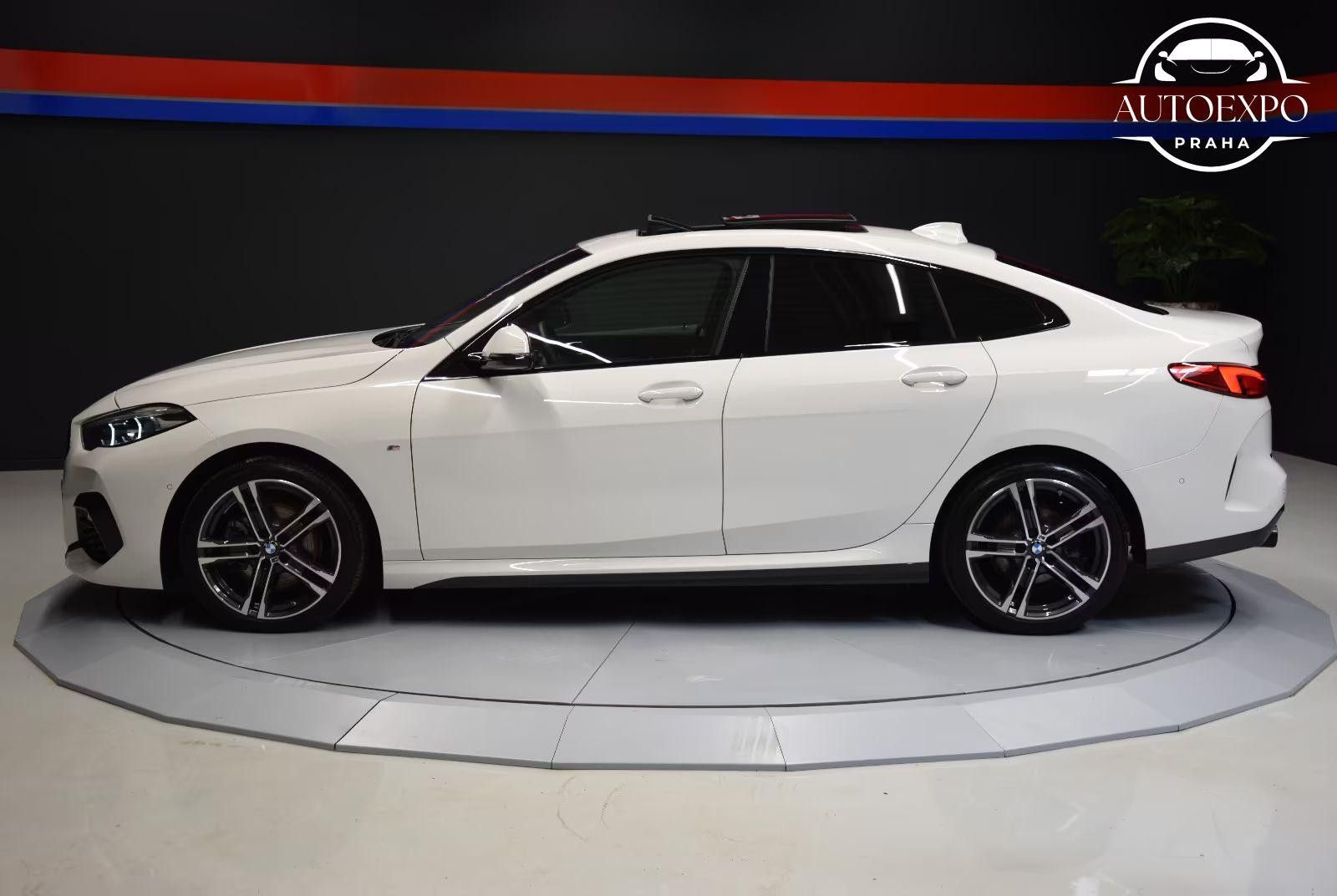 BMW Řada 2, 218i M Sport*PANORAMA*KŮŽE*H&K - fotka 4