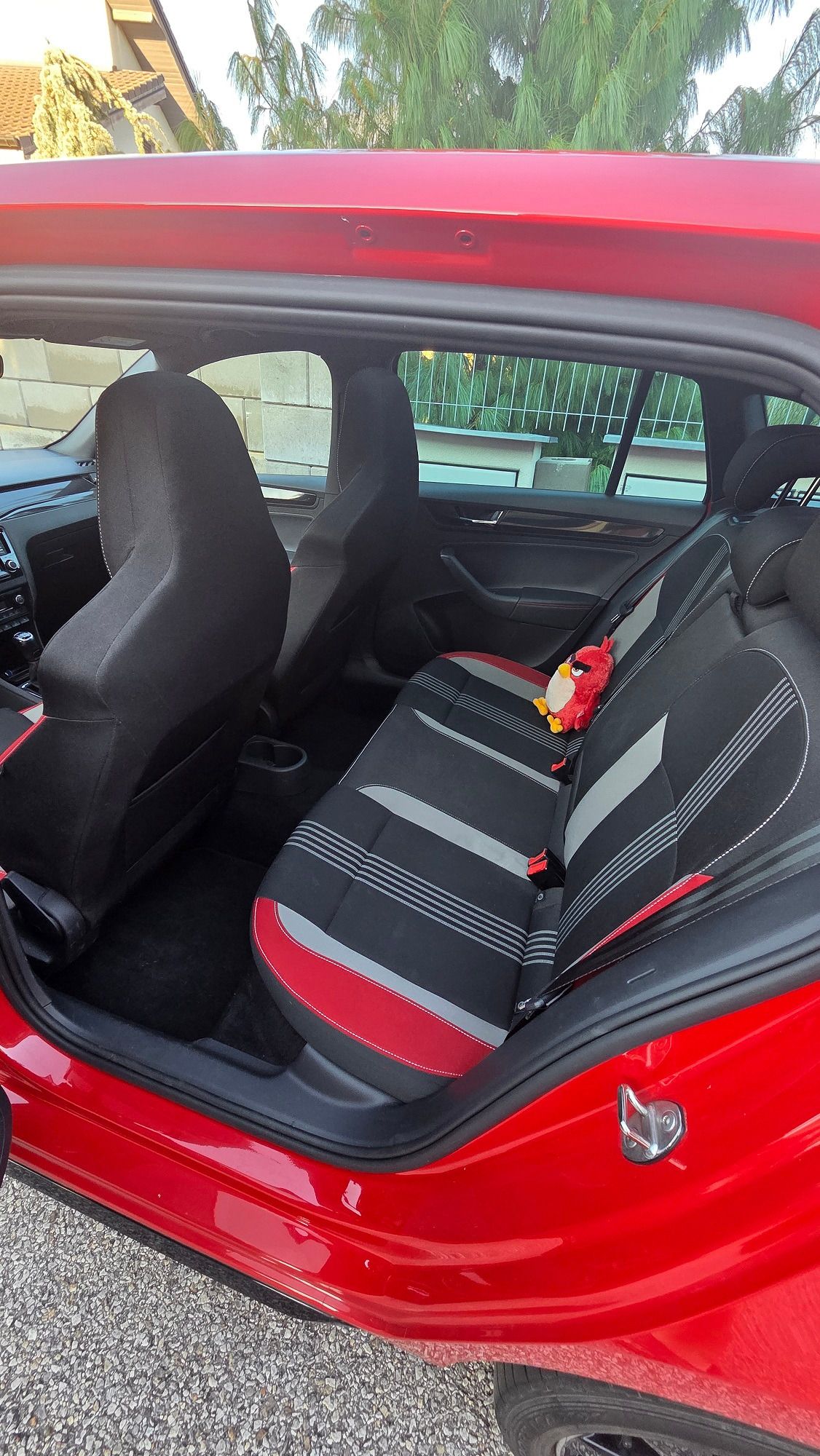 Škoda Rapid, 1,0 TSI Monte Carlo - fotka 6