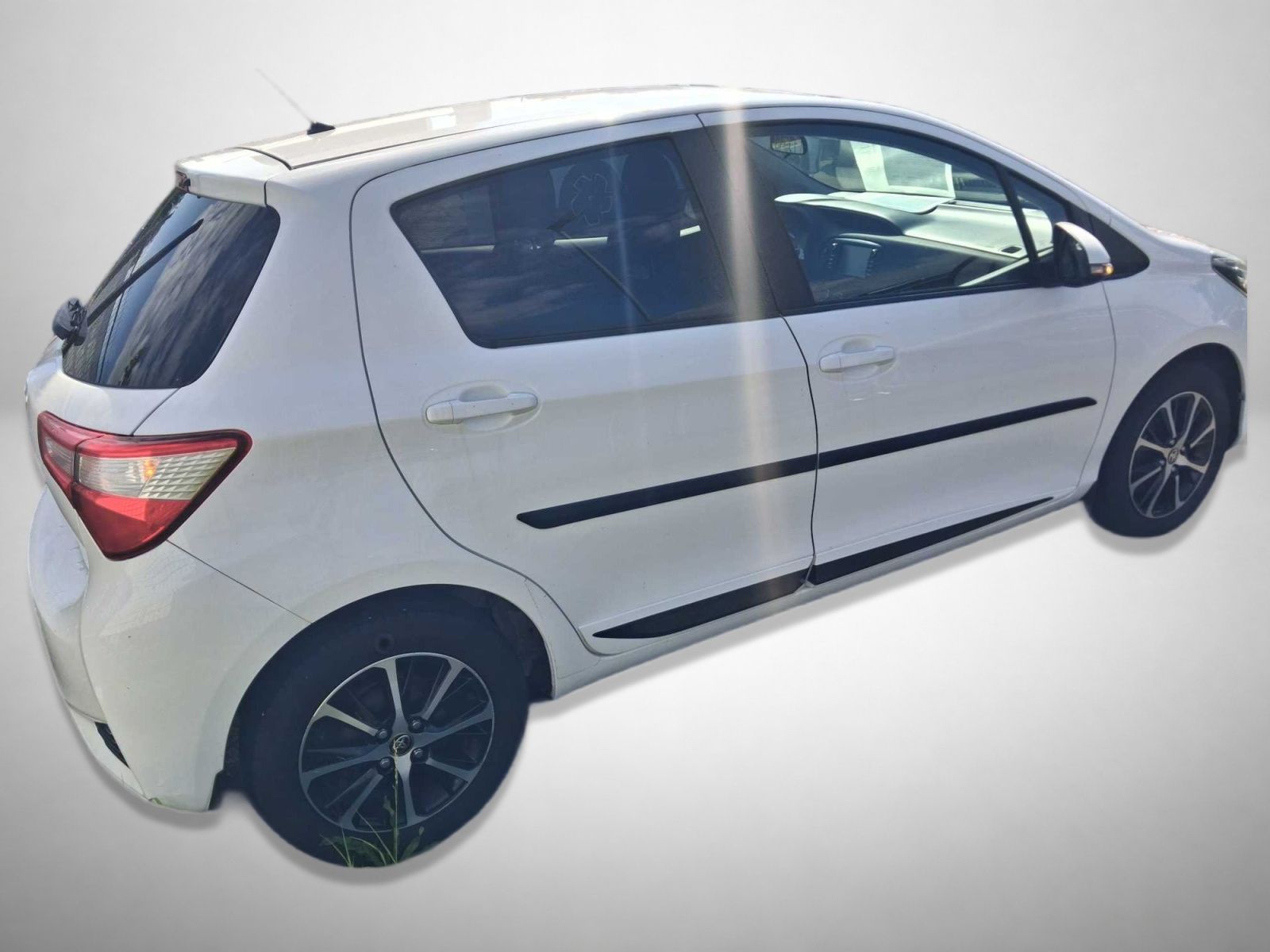 Toyota Yaris, 1.5 Dual VVT-i, Serv.kniha - fotka 2