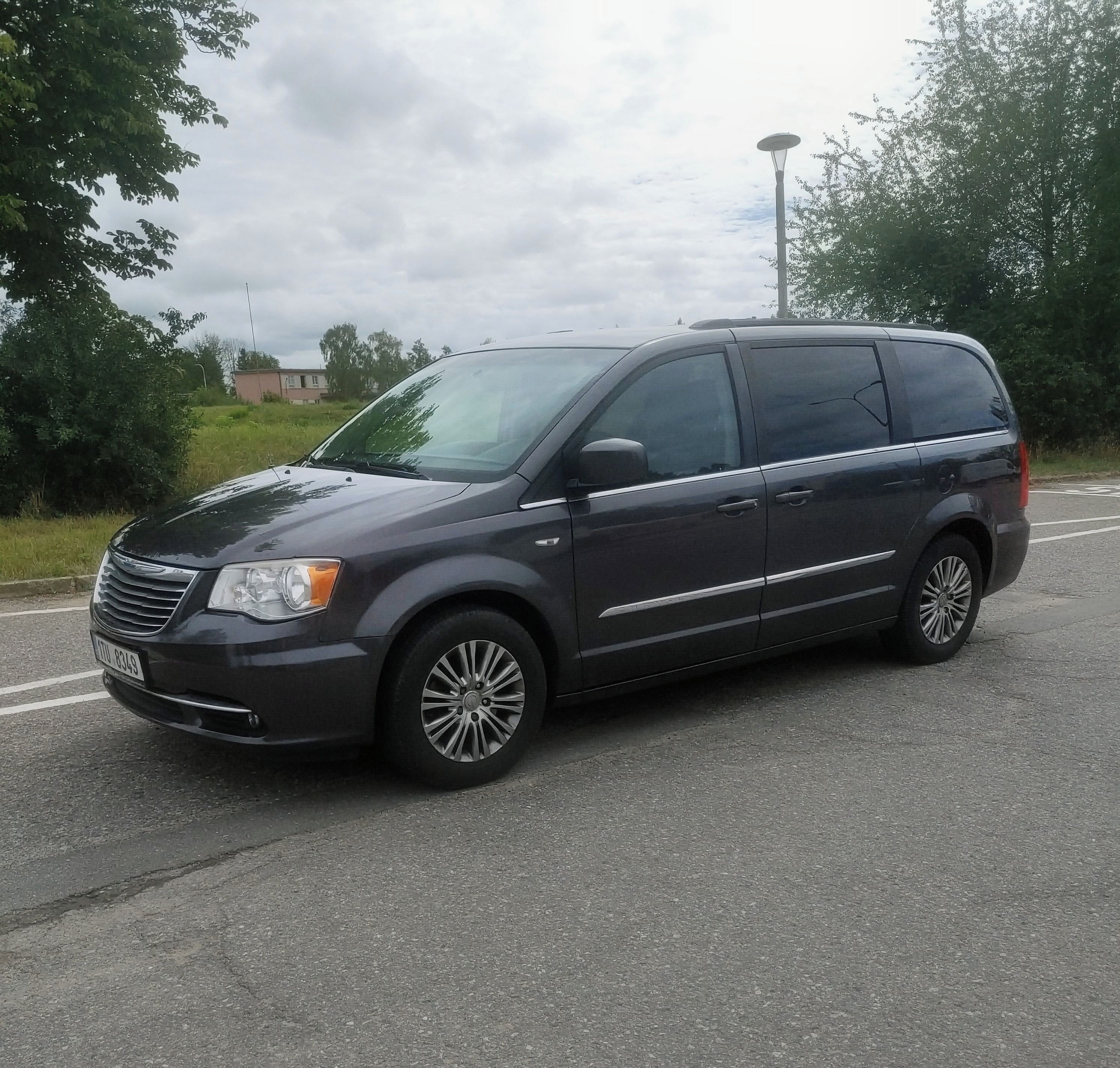 Chrysler Town & Country, 3.6 V6