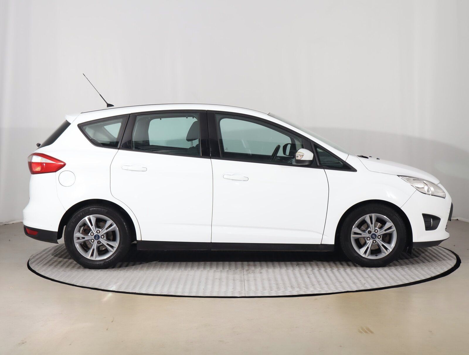 Ford C-MAX, 1.0 EcoBoost, Serv.kniha - fotka 6