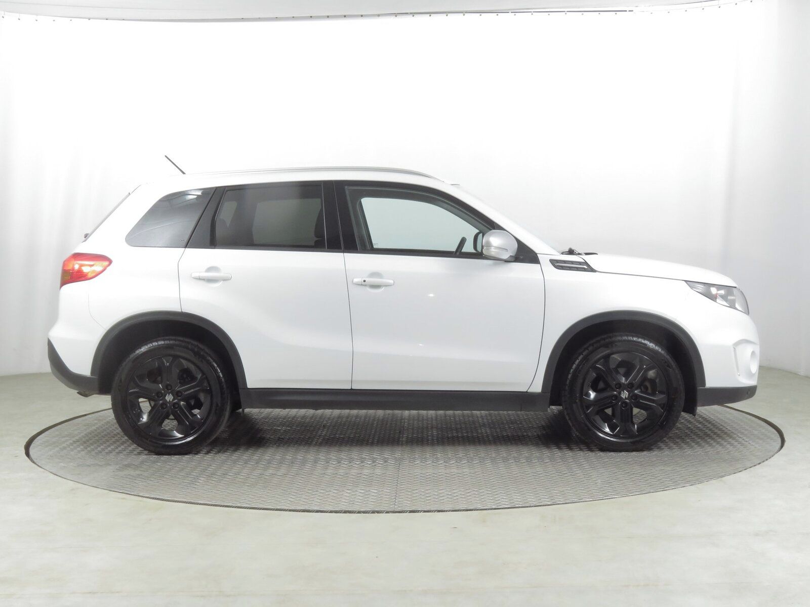 Suzuki Vitara, 1.4 BoosterJet, Serv.kniha - fotka 6