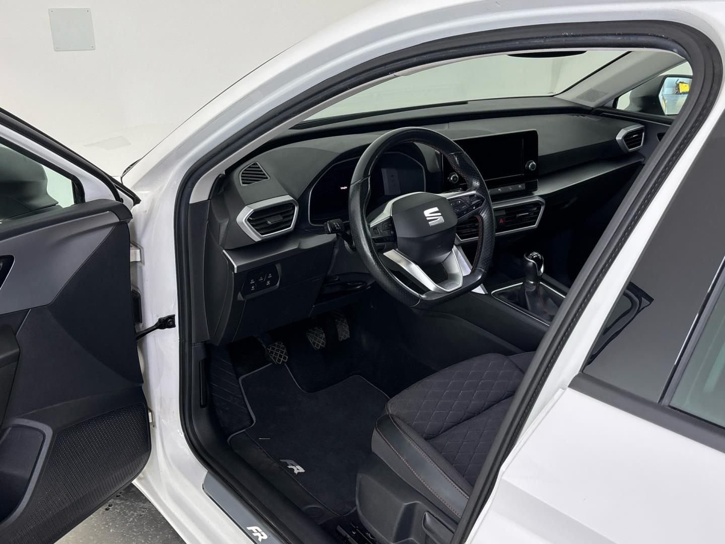 Seat Leon, 1.5 TSI / 96 kW FR - fotka 6