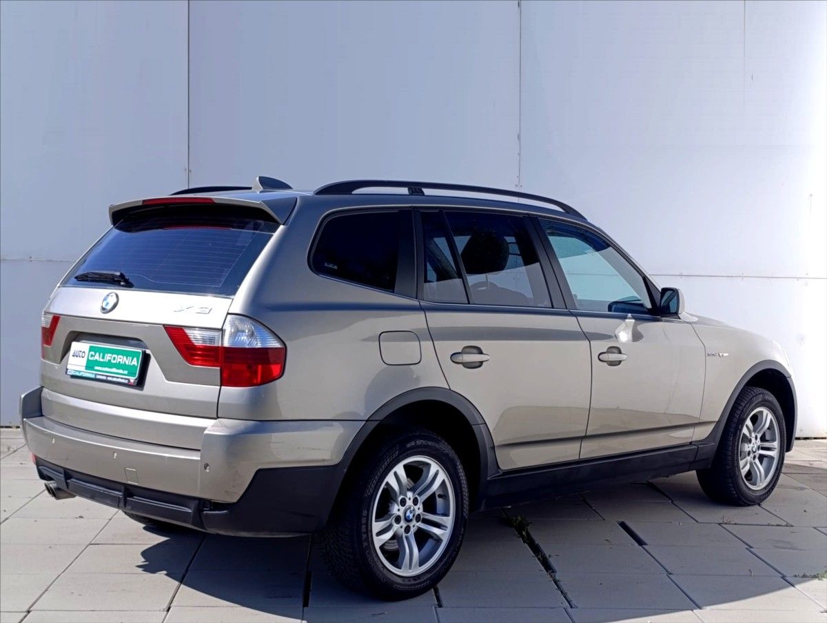 BMW X3, 3,0 d aut 4x4 Kůže 1majitel ČR - fotka 6