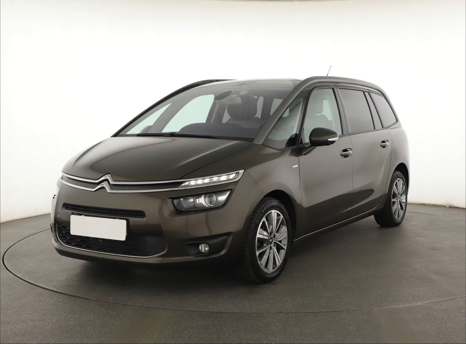 Citroën Grand C4 Picasso, 2.0 HDI, 7 míst - fotka 2