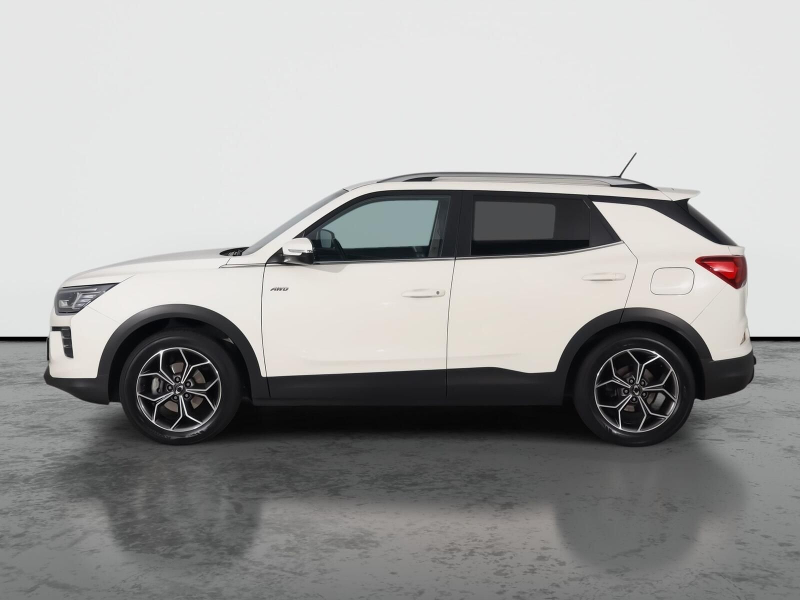 SsangYong Korando, 1.5 T-GDI, 4X4, Automat - fotka 3