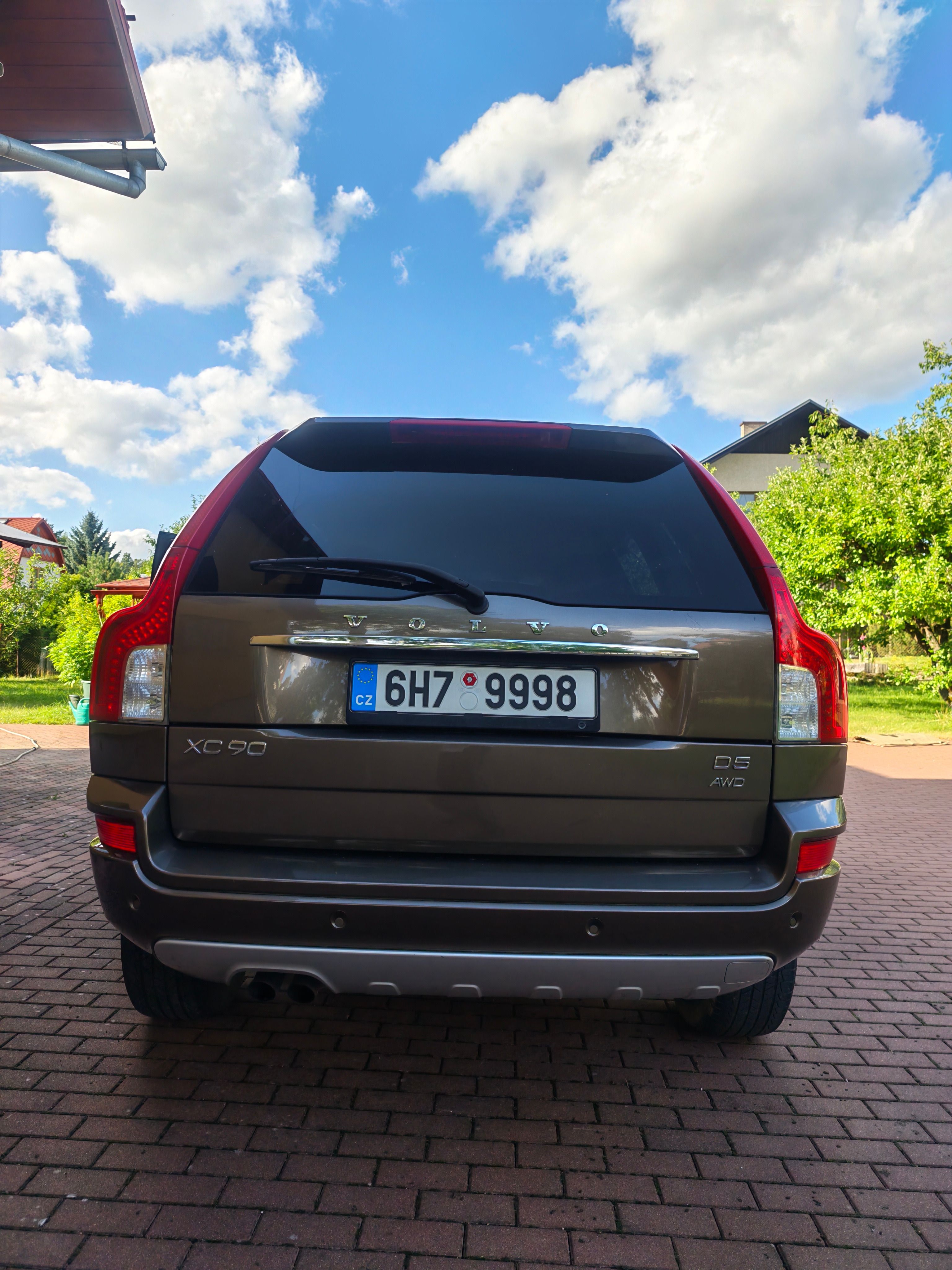 Volvo XC90, D5 AWD 147kw koupeno v ČR - fotka 5