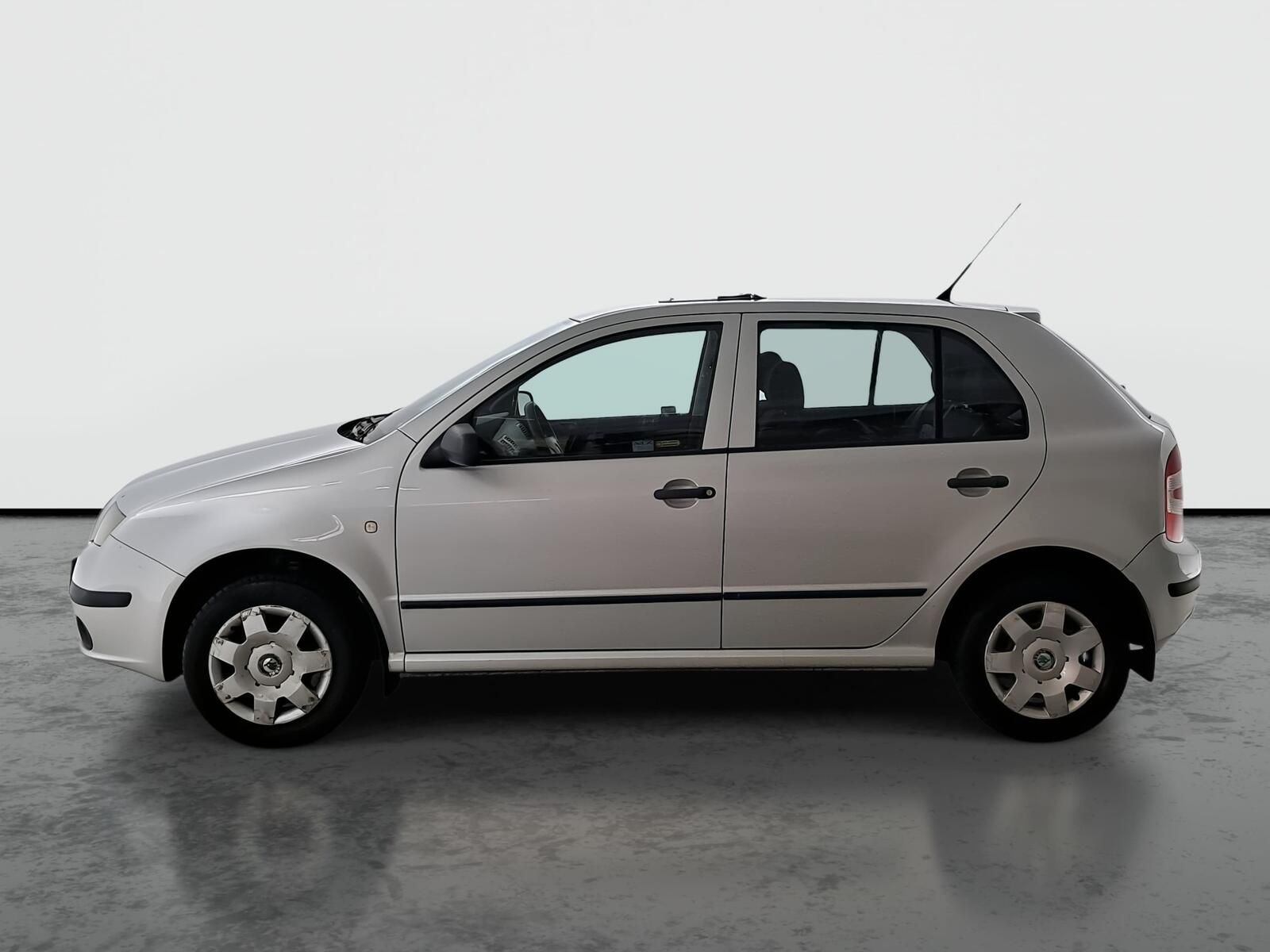 Škoda Fabia, 1.2, plně pojízdný - fotka 3