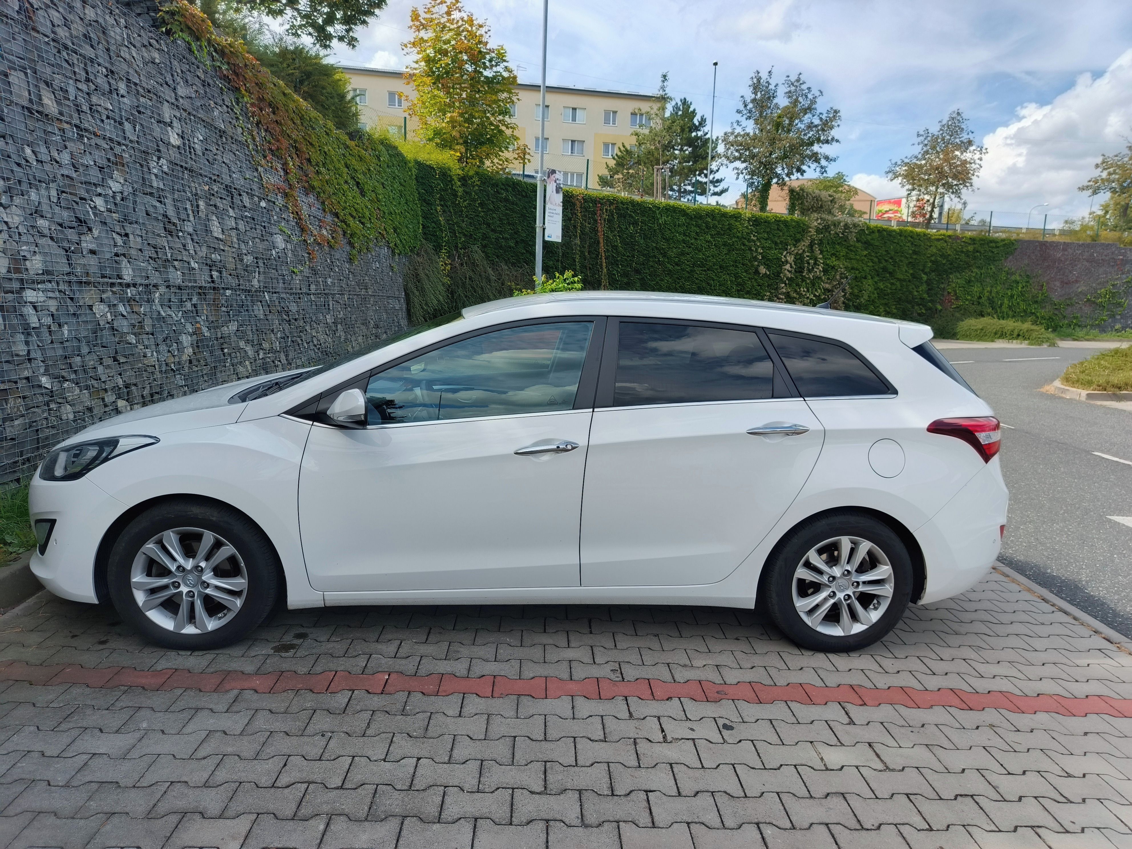 Hyundai i30 - fotka 6