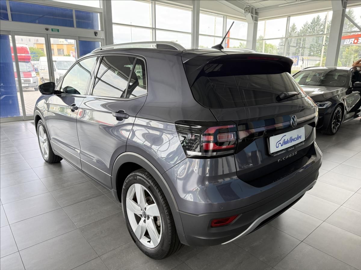 Volkswagen T-Cross, 1,5   TSI 110kW,DSG,STYLE,1.MA - fotka 4