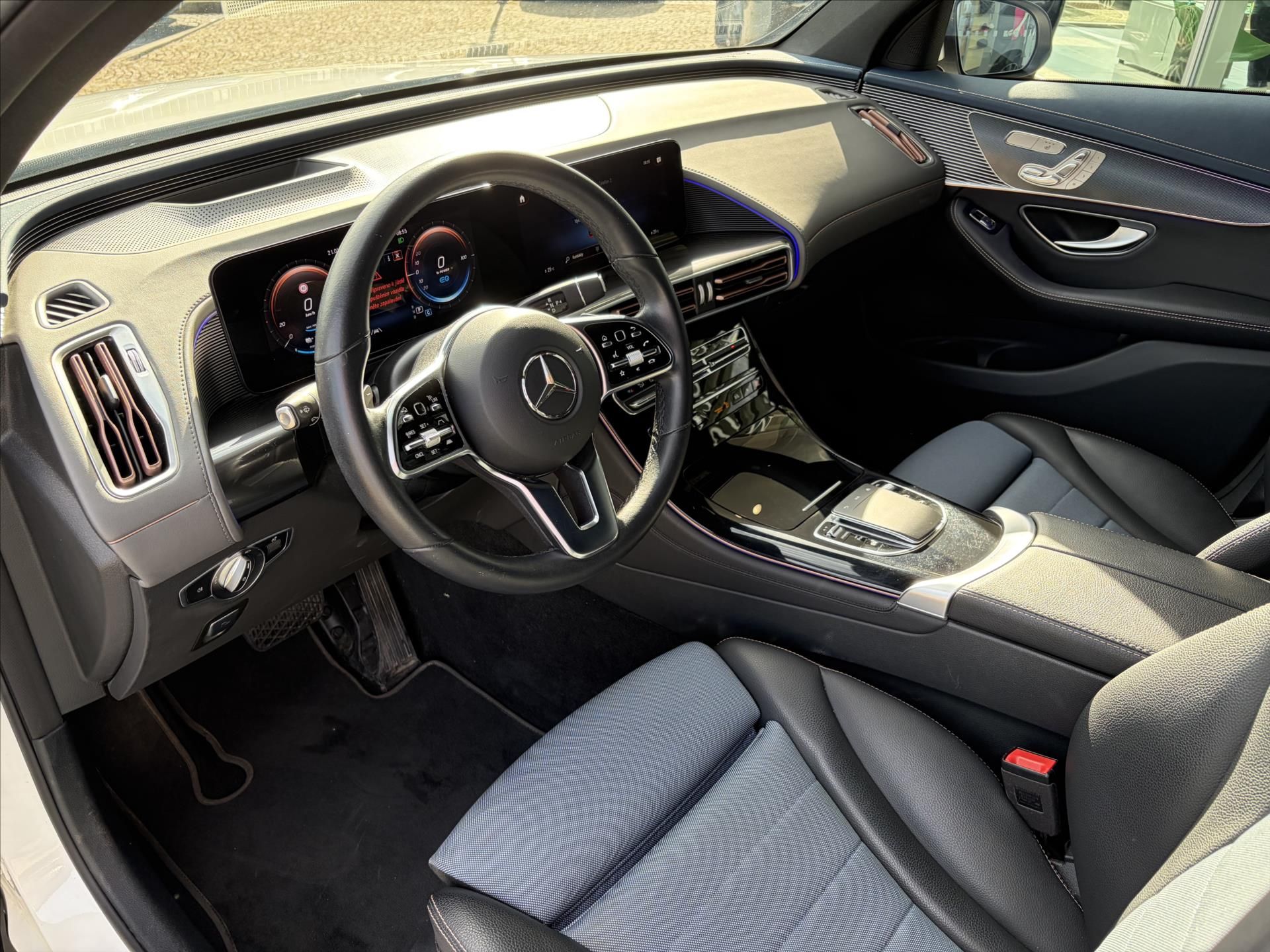 Mercedes-Benz EQC, EQC 400 4Matic - fotka 5