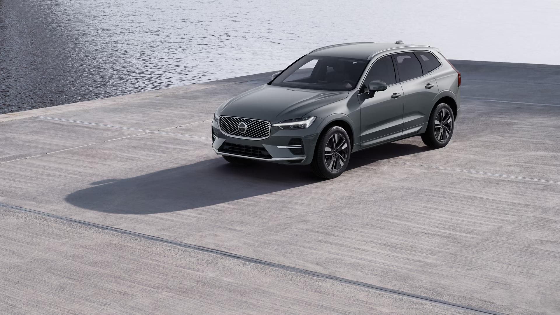 Volvo XC60, B5 AWD AUT BRIGHT PLUS - fotka 2