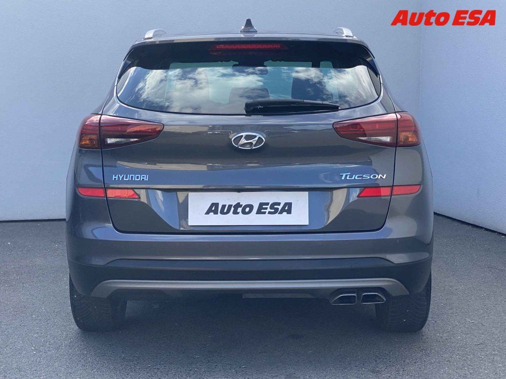 Hyundai Tucson, 1.6 CRDi,navi - fotka 5