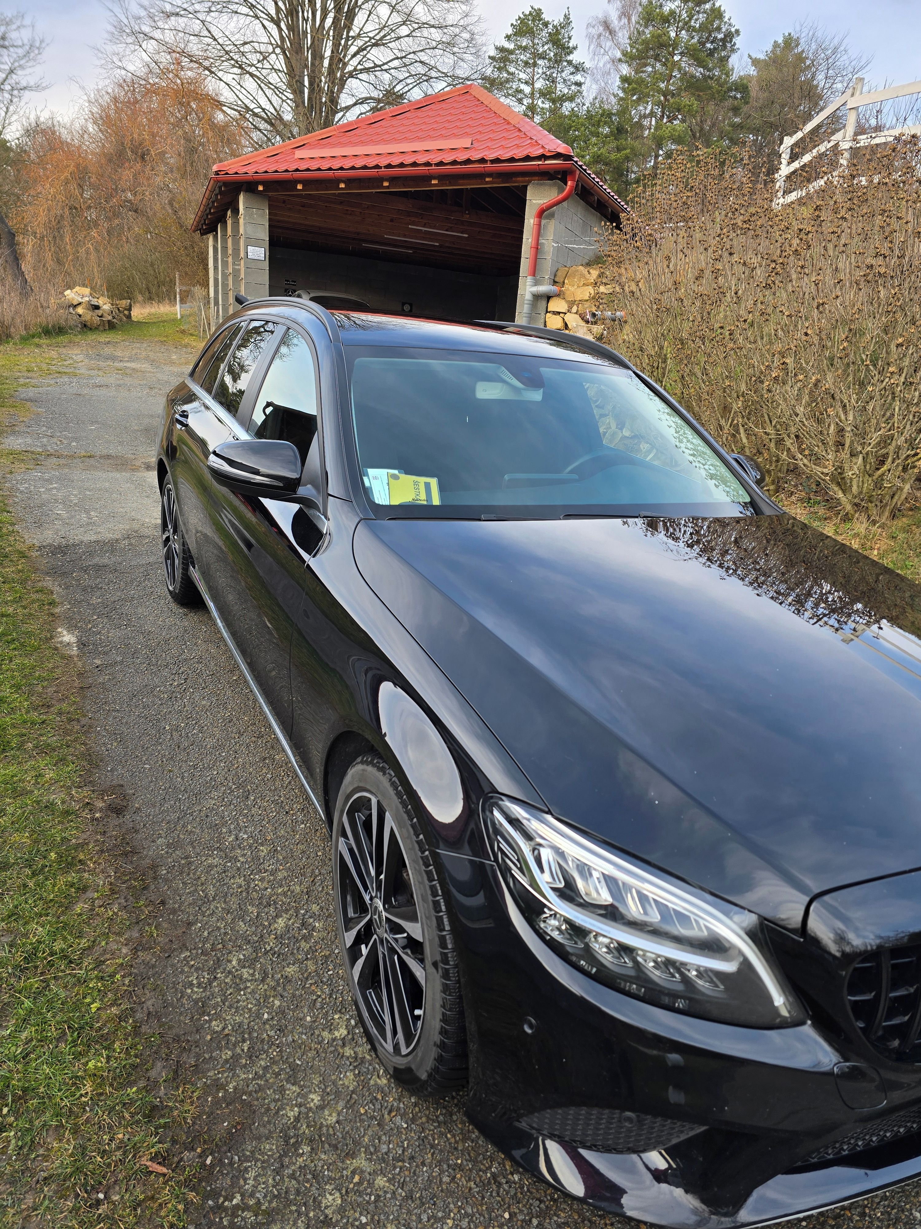 Mercedes-Benz Třídy C, Mercedes benz C200d - fotka 3