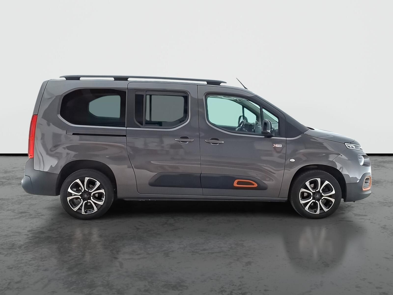 Citroën Berlingo, Maxi 1.5 BlueHDi, Feel, 7Míst - fotka 6