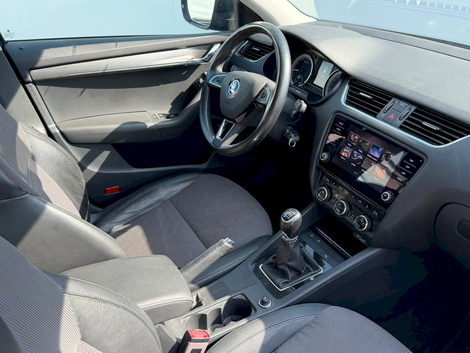 Škoda Octavia, Style 1,5 TSI 110 kW 6° MP - fotka 6
