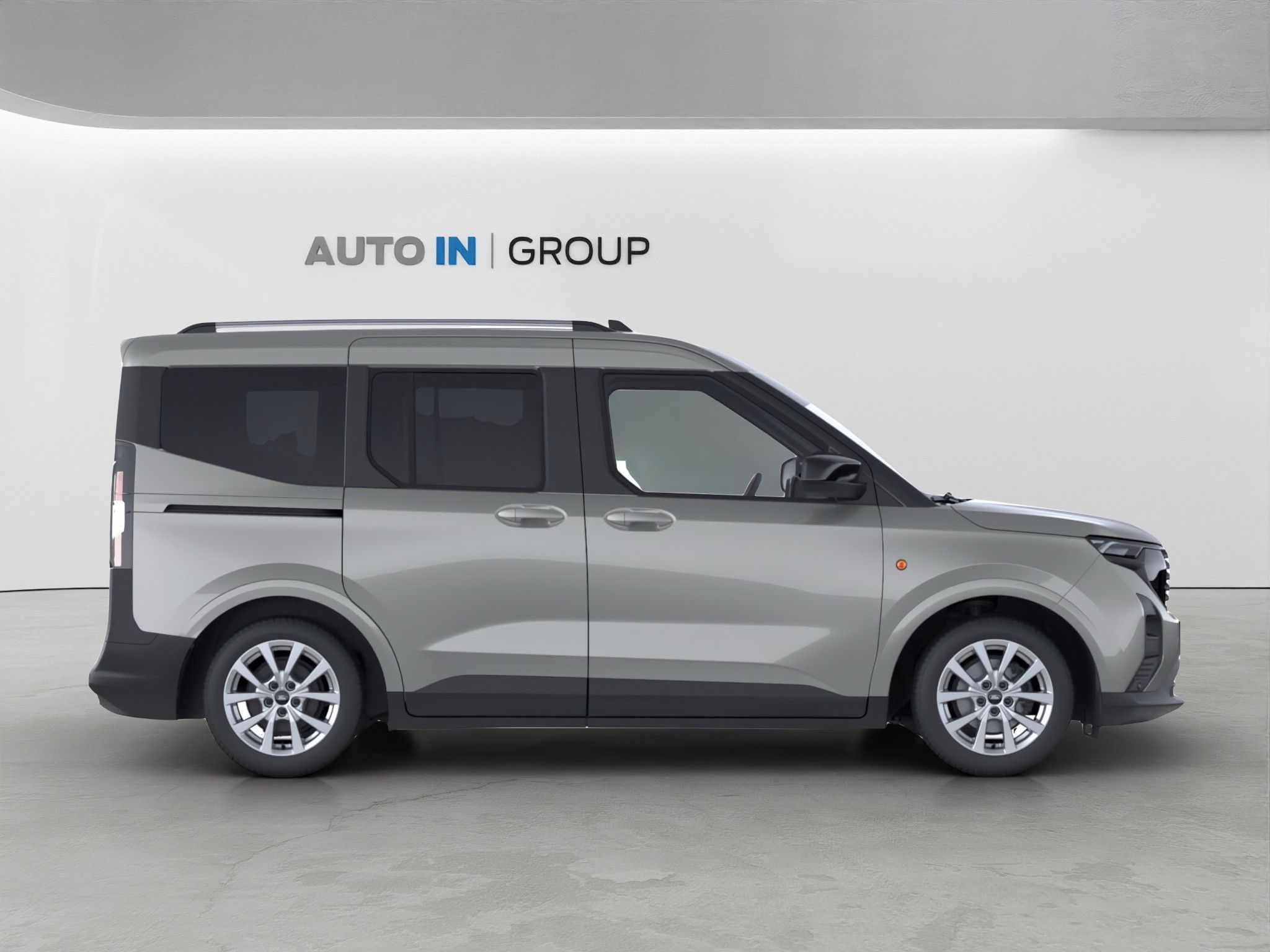 Ford Tourneo Courier, L1 TOURNEO TITANIUM 1,0 EcoBoo - fotka 3