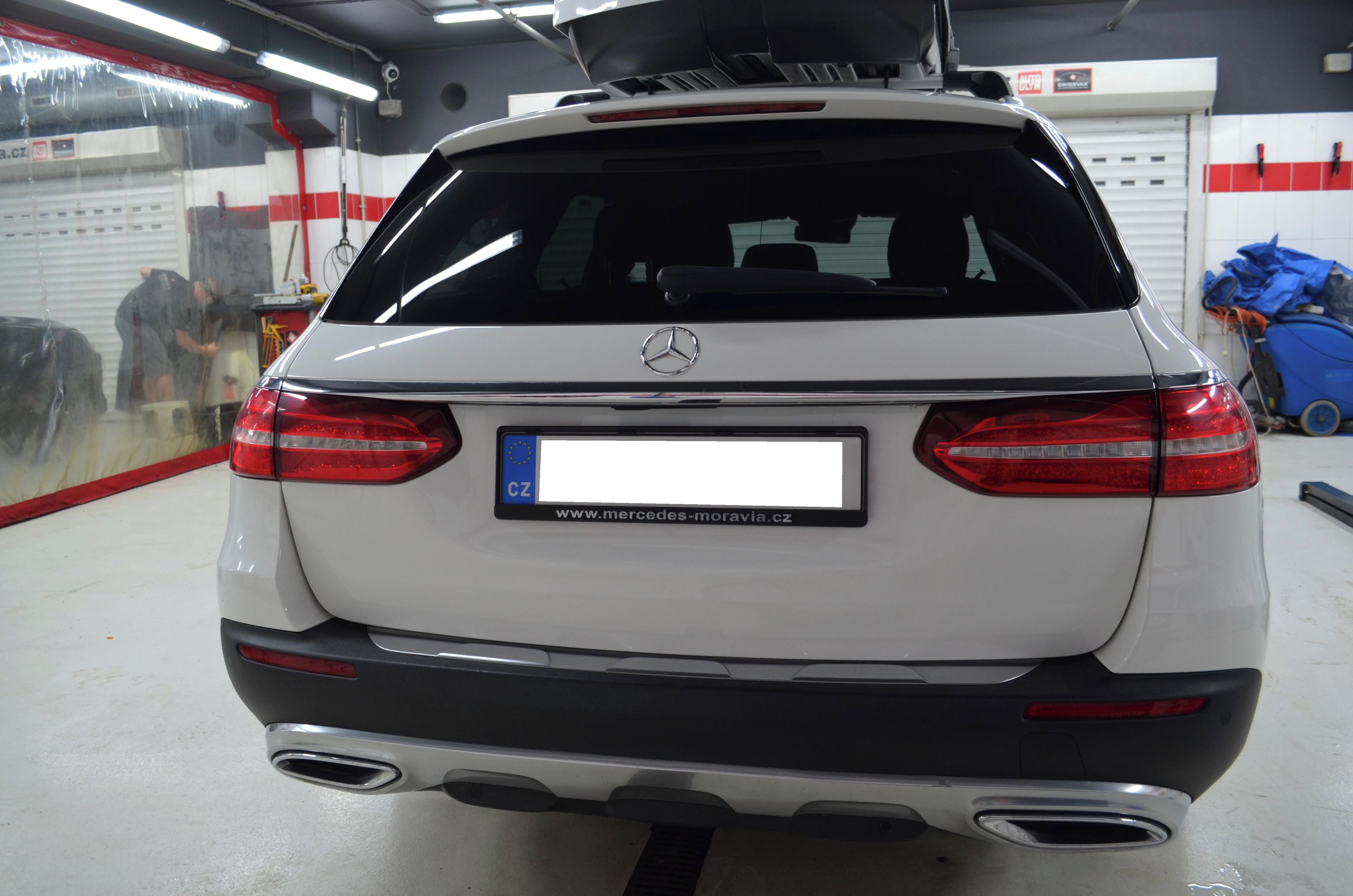 Mercedes-Benz Třídy E, 4MATIC, ALL TERRAIN, AIR, DPH - fotka 6