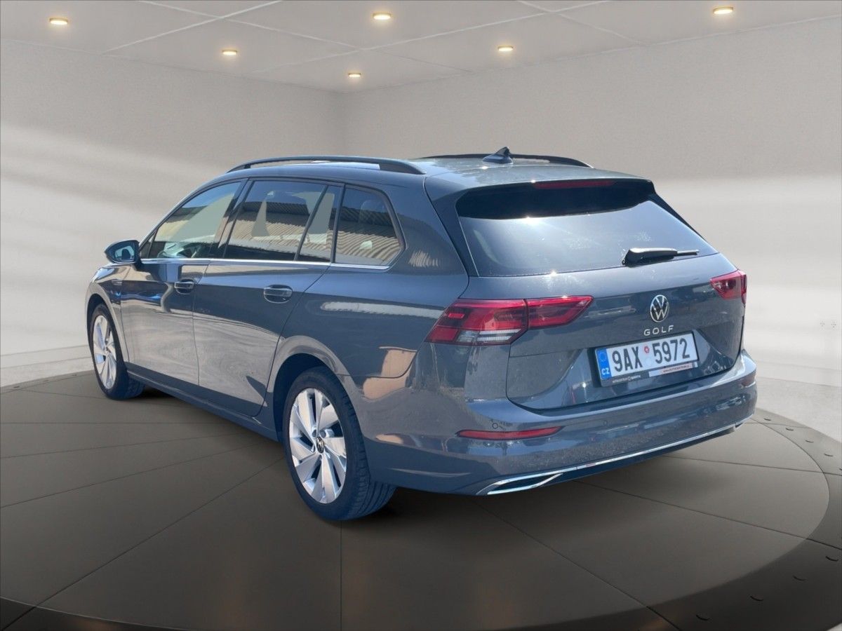 Volkswagen Golf, 2,0 TDI 110 Style AT - fotka 4