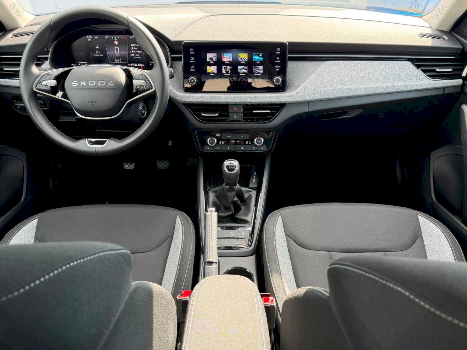Škoda Kamiq, Selection 1,0 TSI 85 kW 6° MP - fotka 5