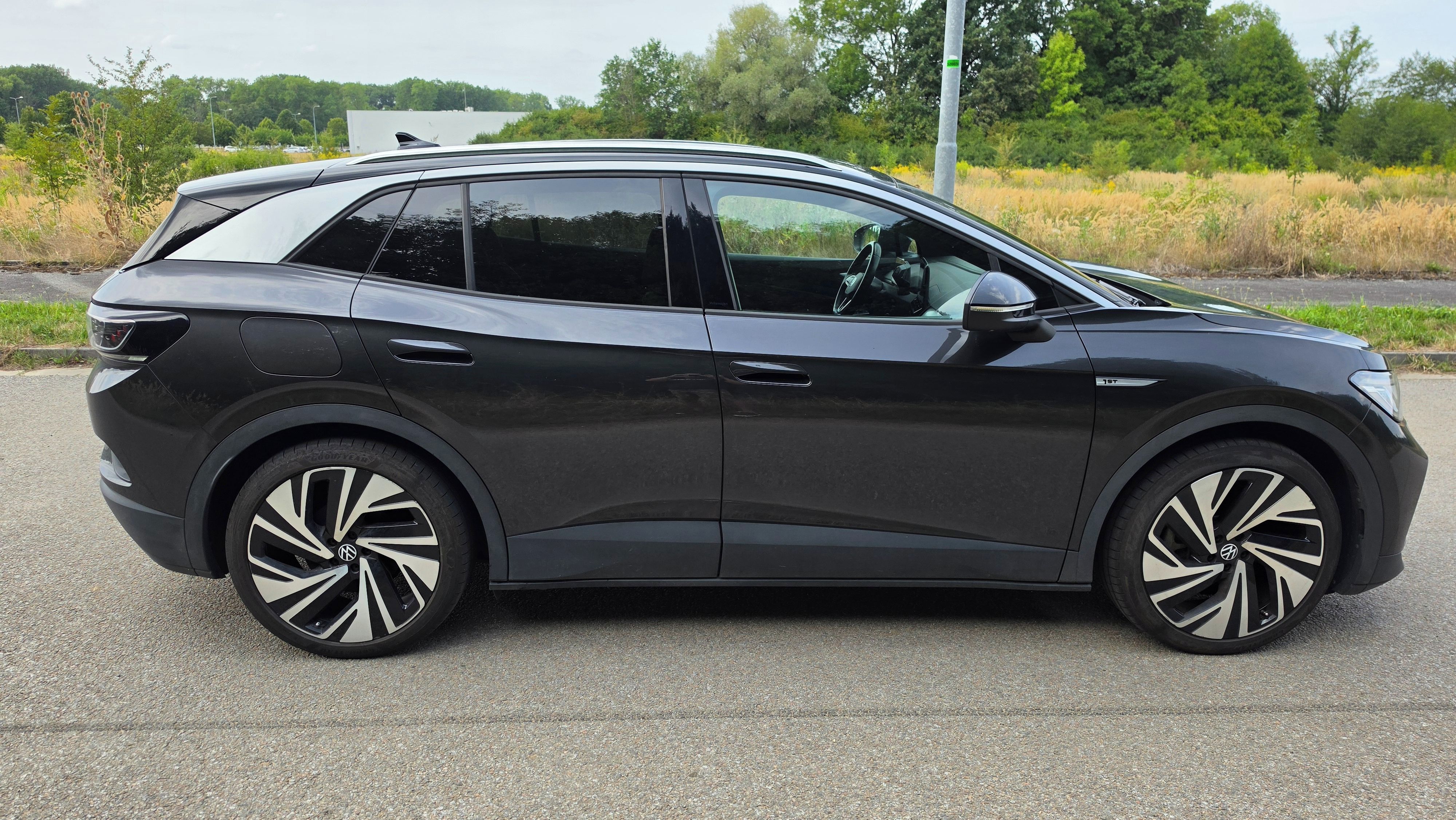 Volkswagen ID.4, 82kw, TČ, TZ, plná výbava - fotka 4