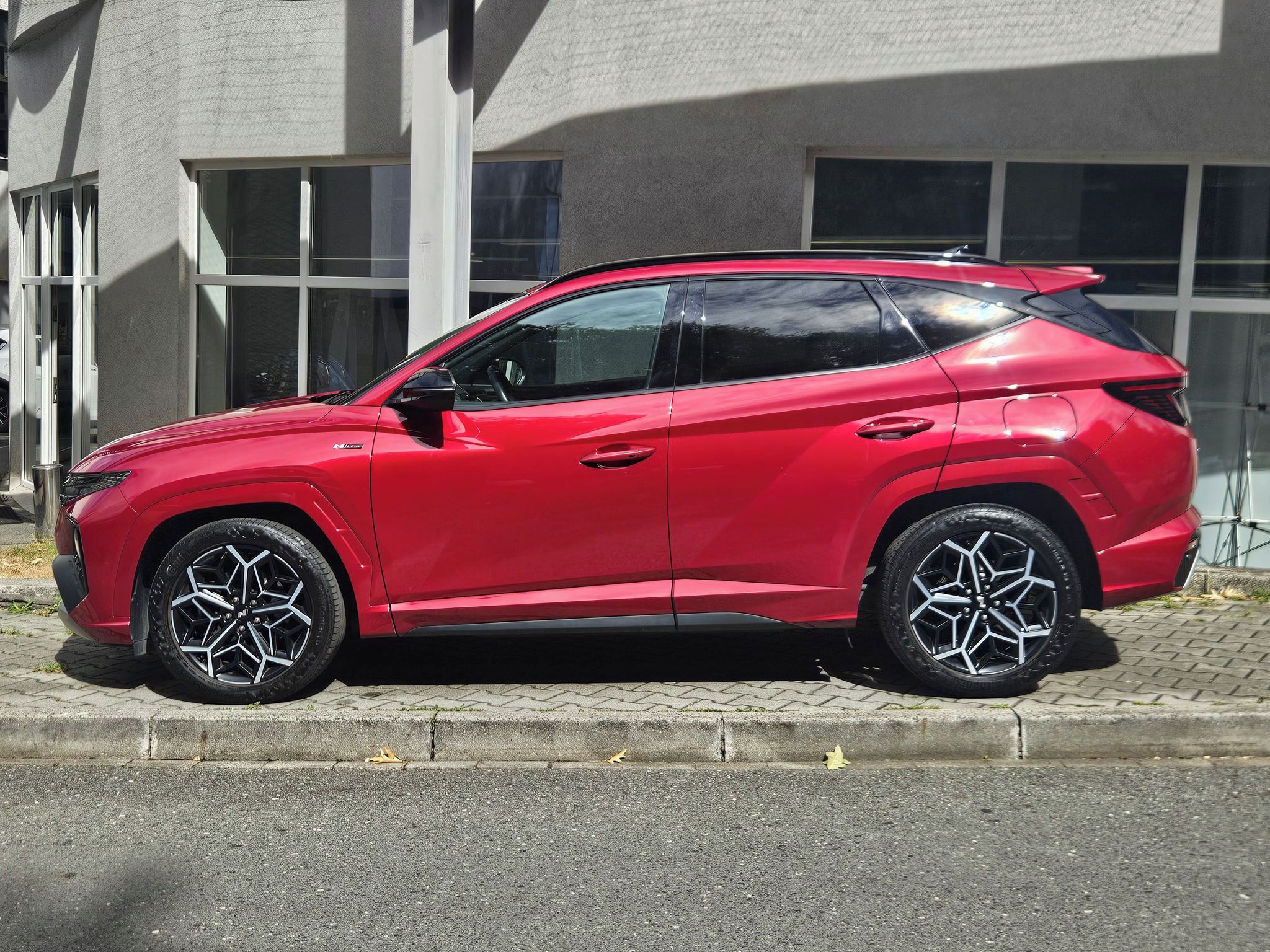 Hyundai Tucson, 1,6 T-GDi 110kW, N-Line Style - fotka 2