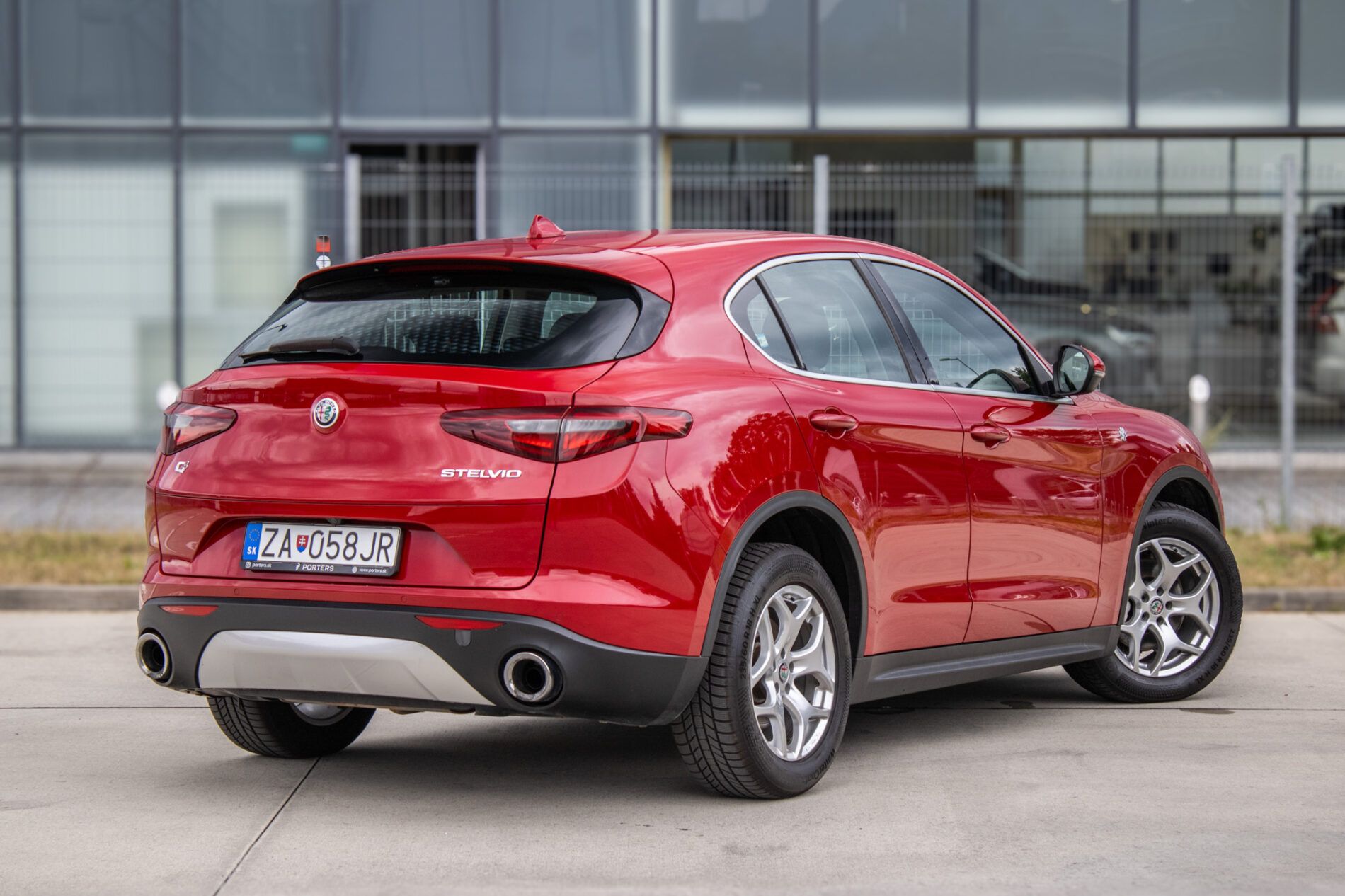 Alfa Romeo Stelvio - fotka 5