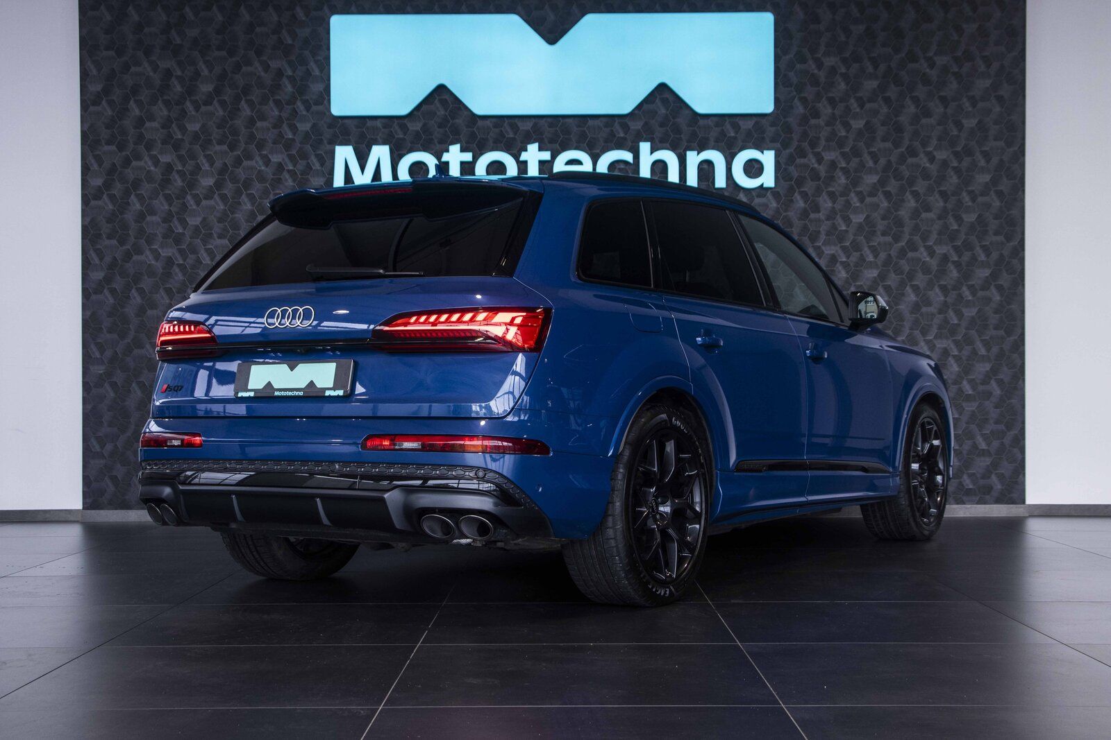Audi SQ7, 4.0 TFSI, S-line - fotka 5