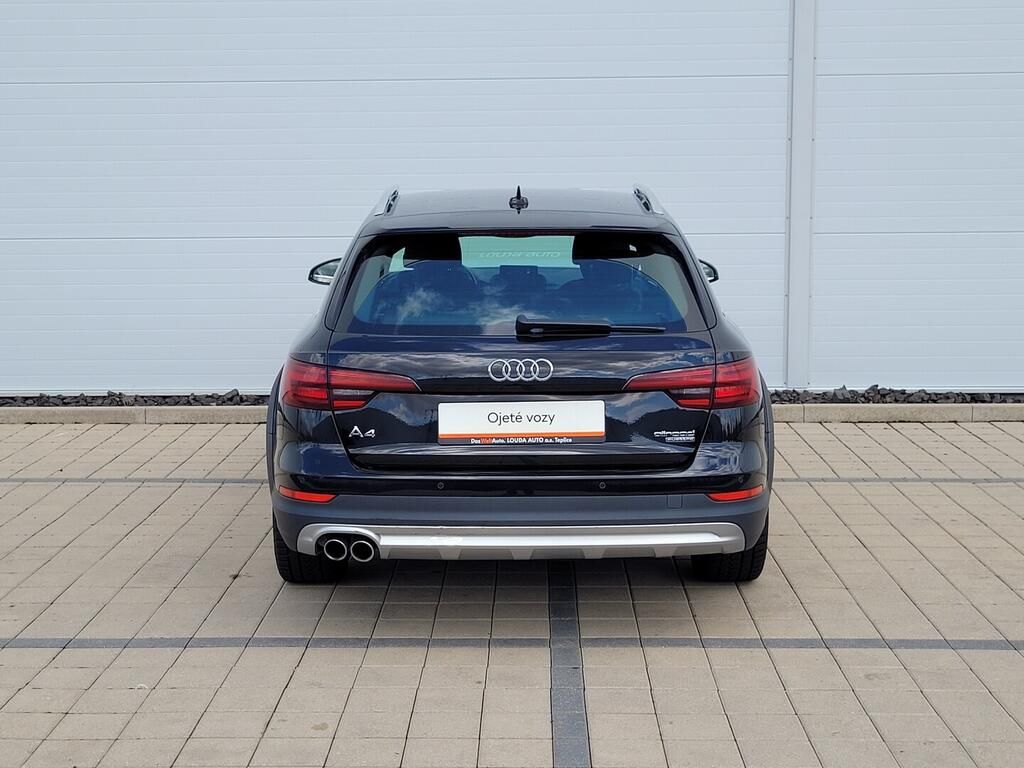 Audi A4 allroad, 2.0 140 kW - fotka 6