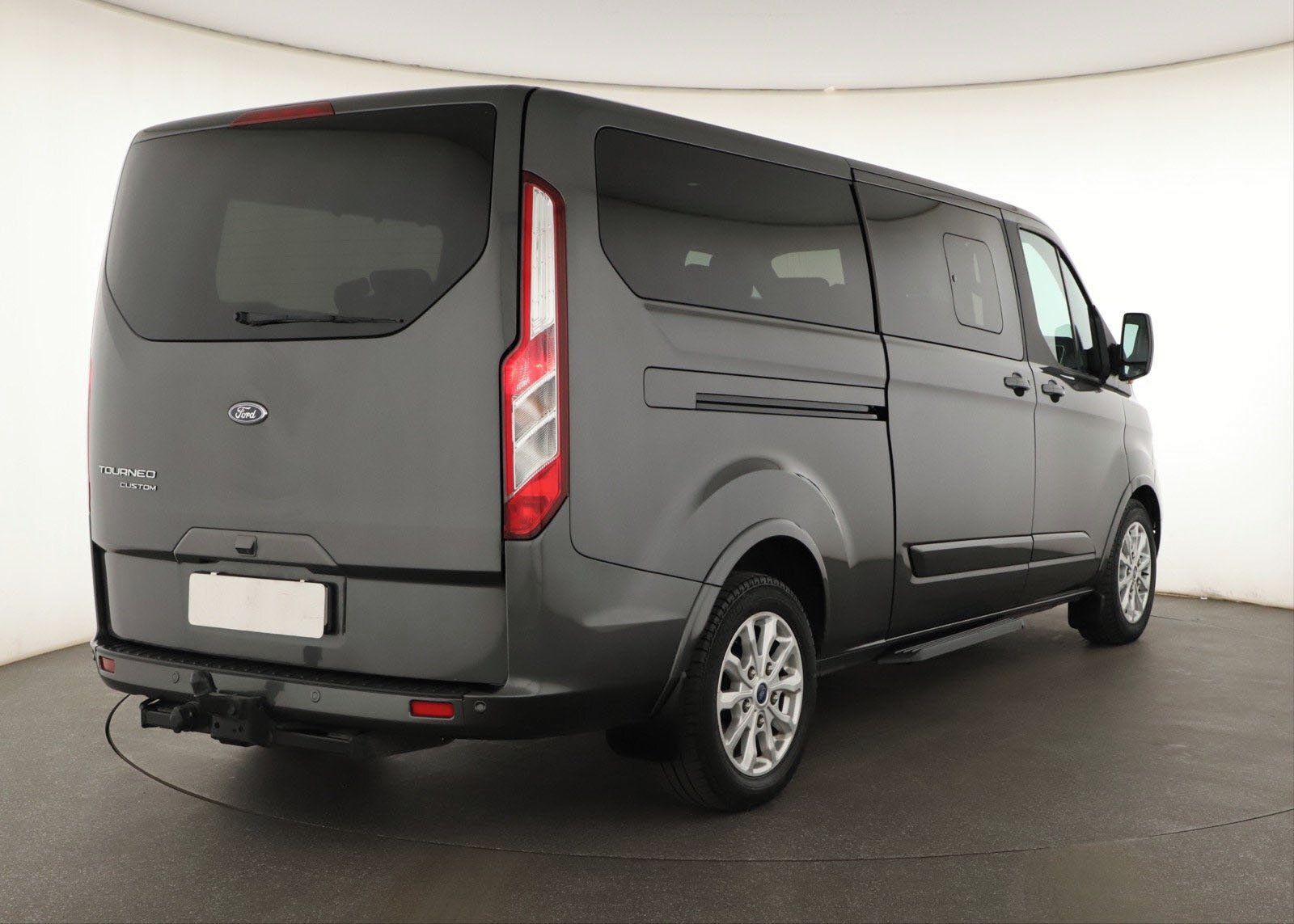 Ford Tourneo Custom, 2.0 EcoBlue, Titanium, Klima - fotka 5