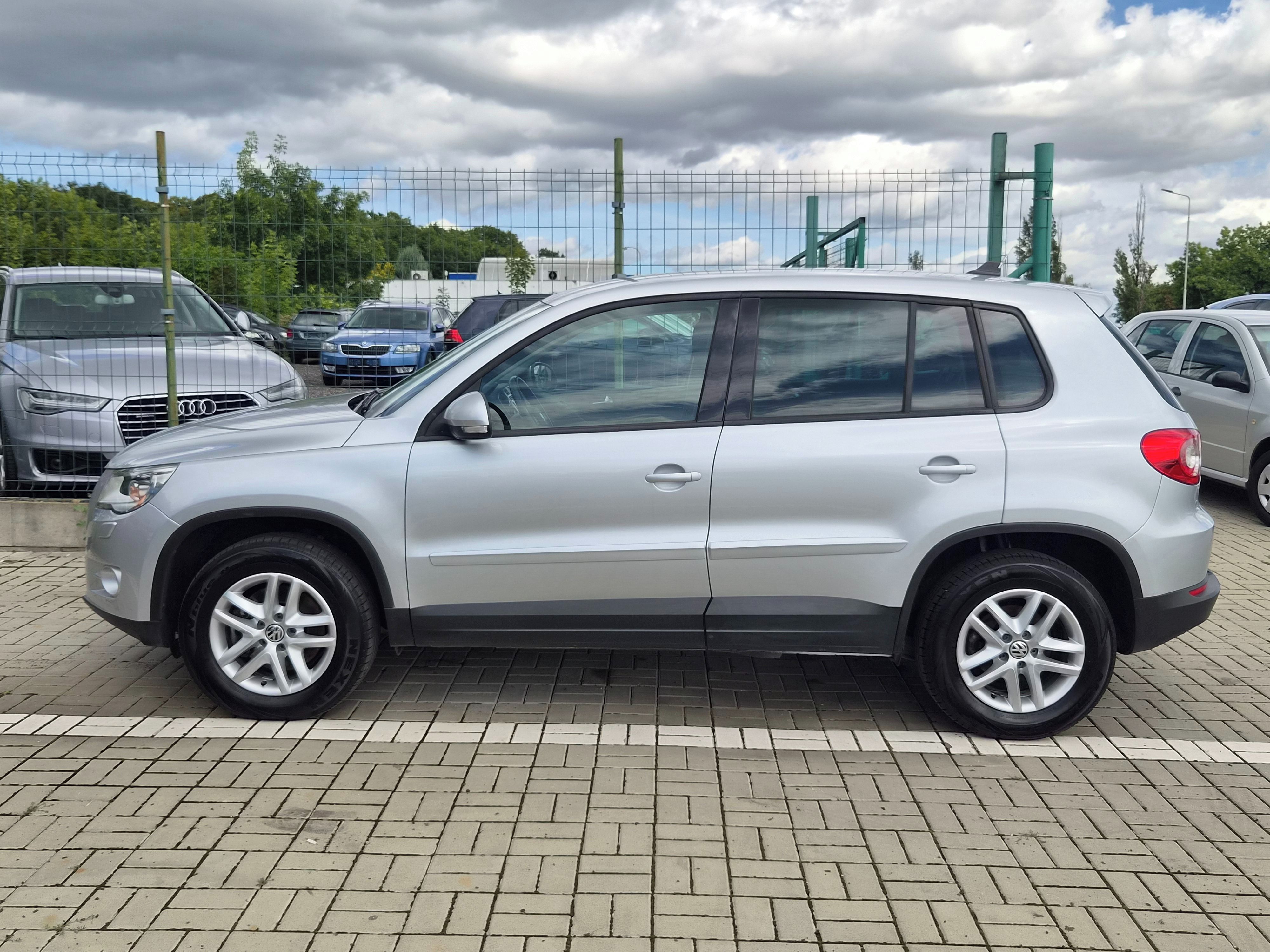 Volkswagen Tiguan, 2.0 TDI 4x4  XENONY - fotka 6