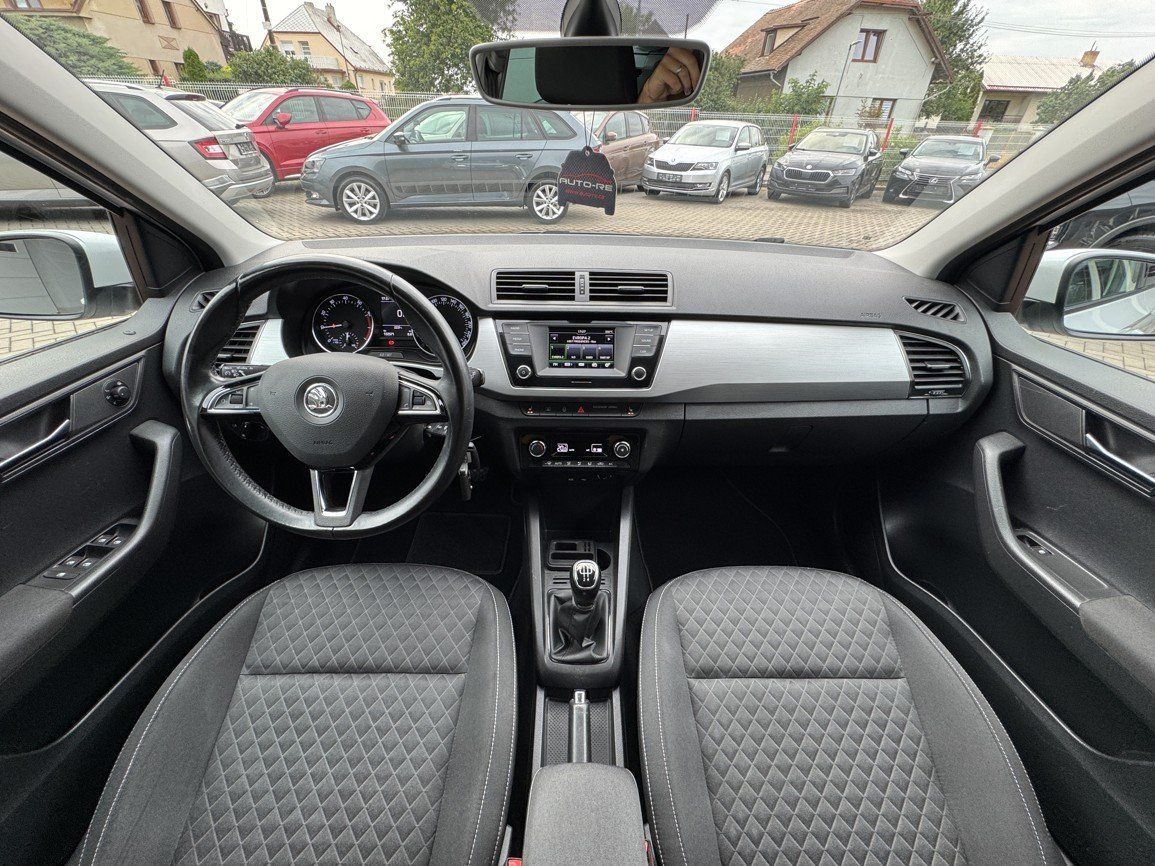 Škoda Fabia, 1.2TSi Style Digi Klima - fotka 6