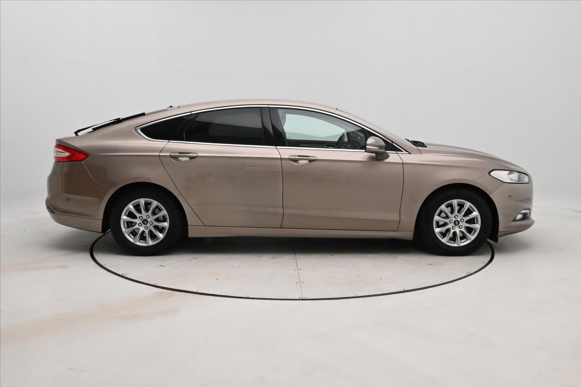 Ford Mondeo, 2,0 EcoBlue 110 kW Titanium Zá - fotka 4