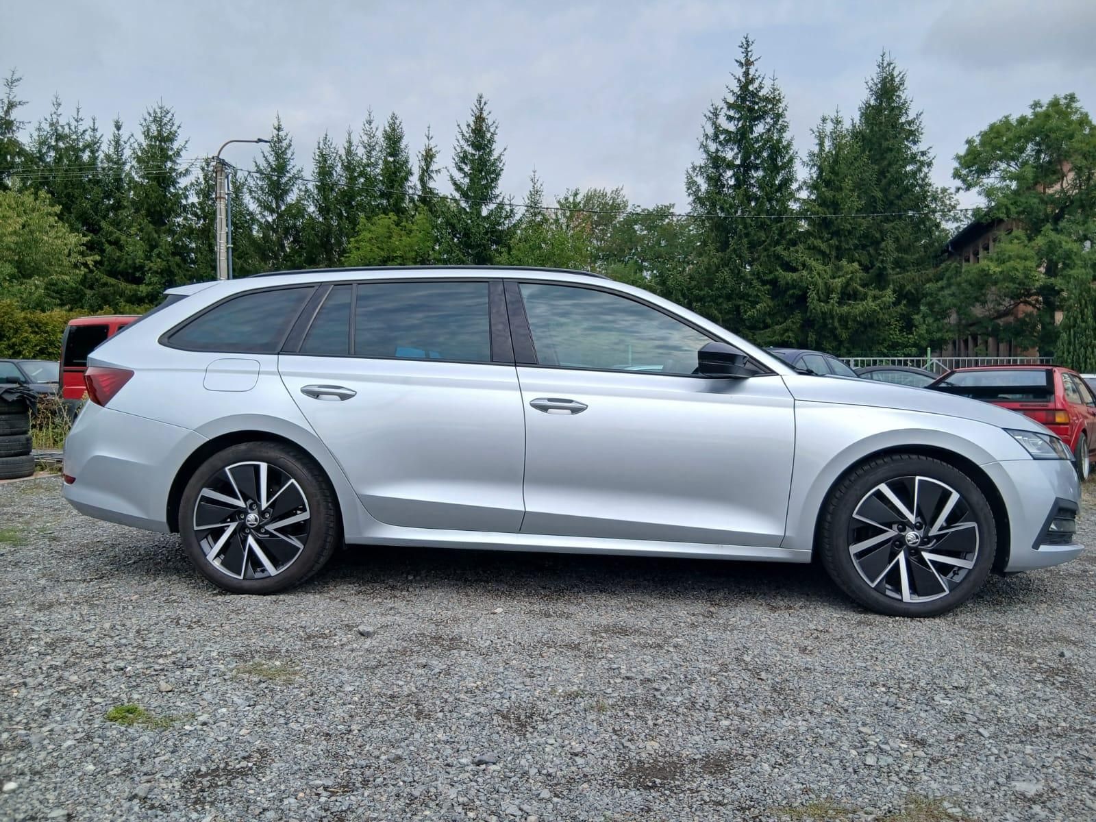 Škoda Octavia, 2.0 TDI,STYLE INDIVIDUAL - fotka 6