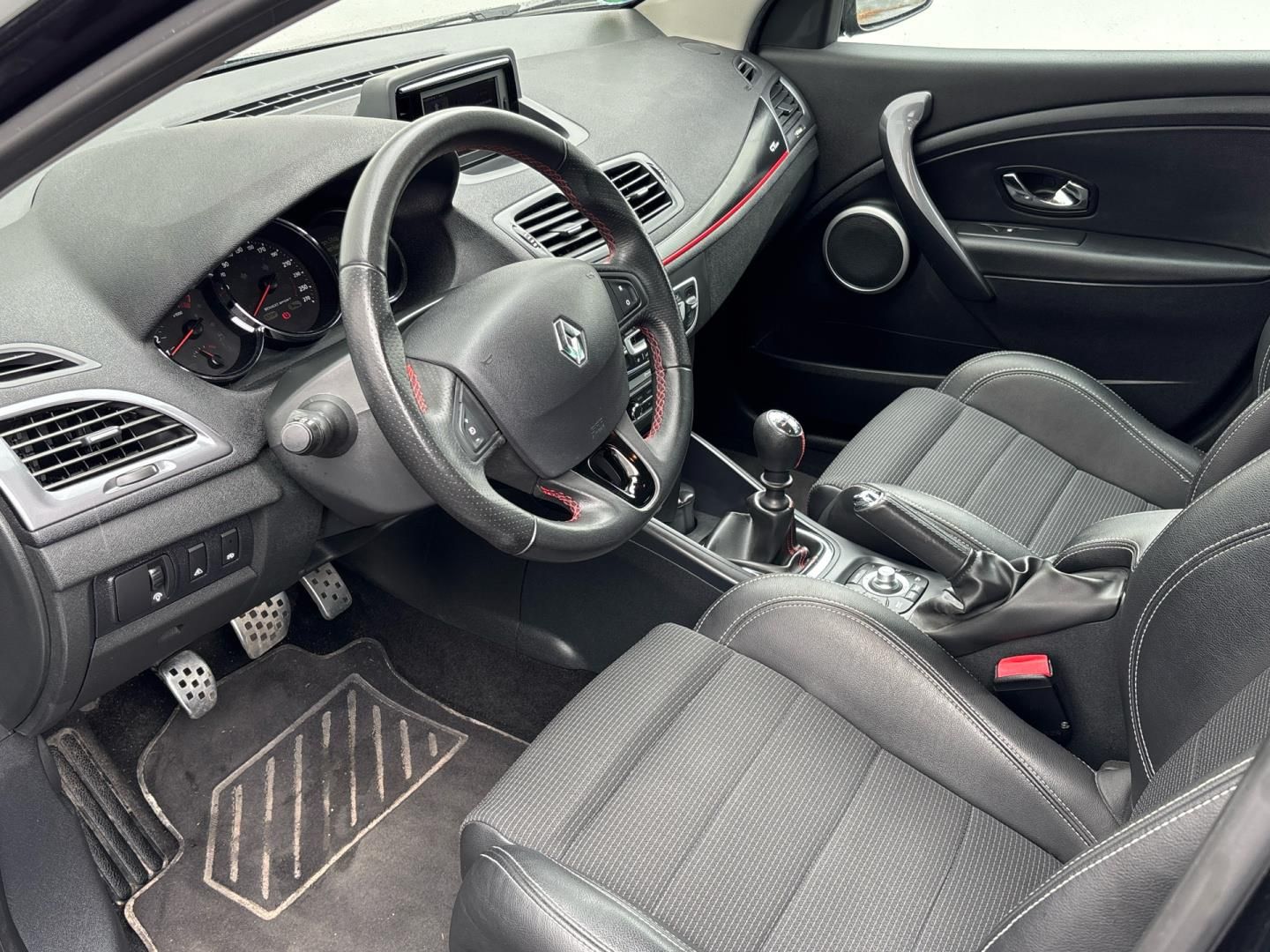 Renault Mégane, 1.2 TCe / 85 kW GT Line - fotka 6