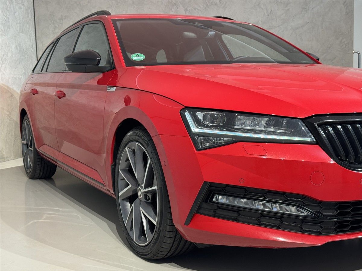 Škoda Superb, 2,0 TDi  Sportline LED Virtual - fotka 5