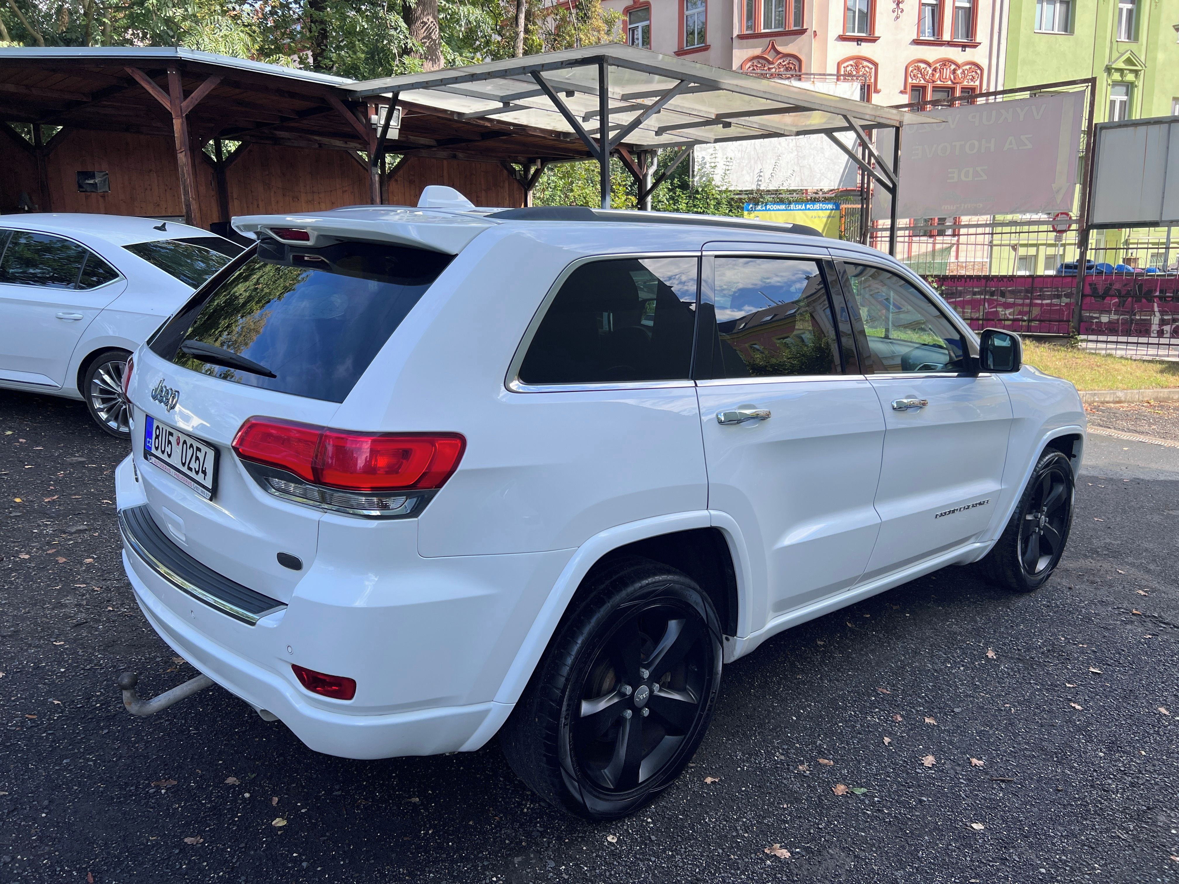Jeep Grand Cherokee, Overland 3,0 CRDi 184 Kw - fotka 5